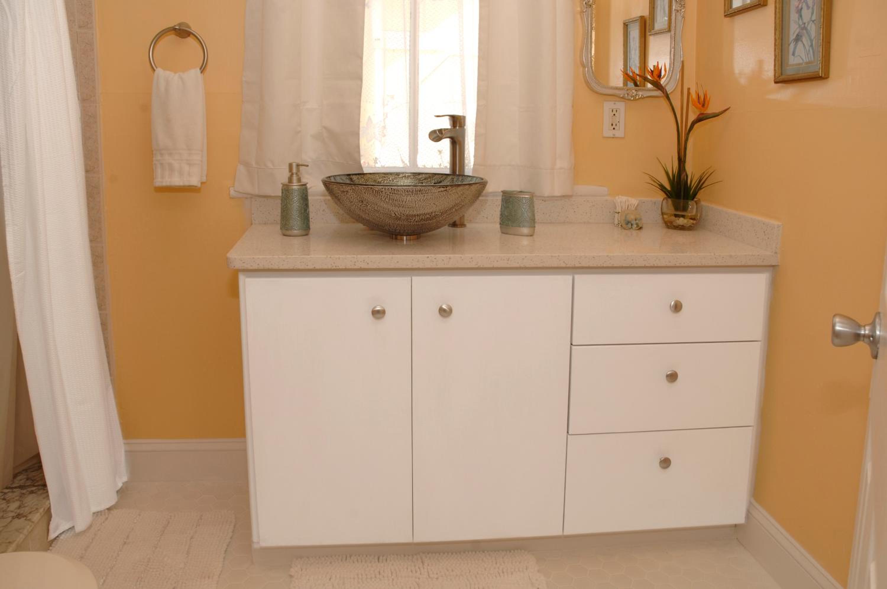 Apartment - Photo 2
