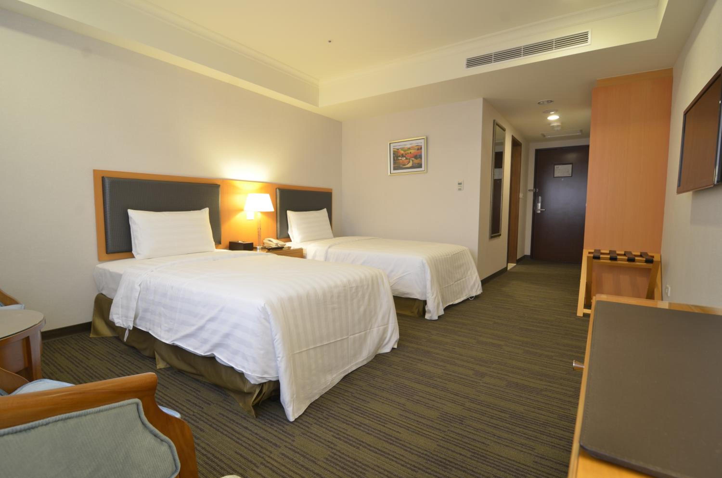 Superior Twin Room photo 3