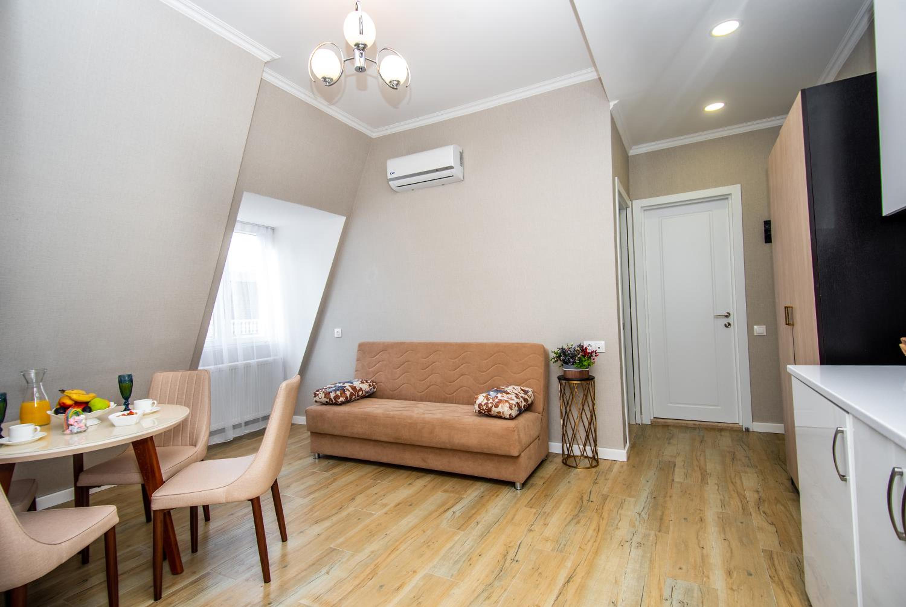 Two-Bedroom Apartment - Photo 8