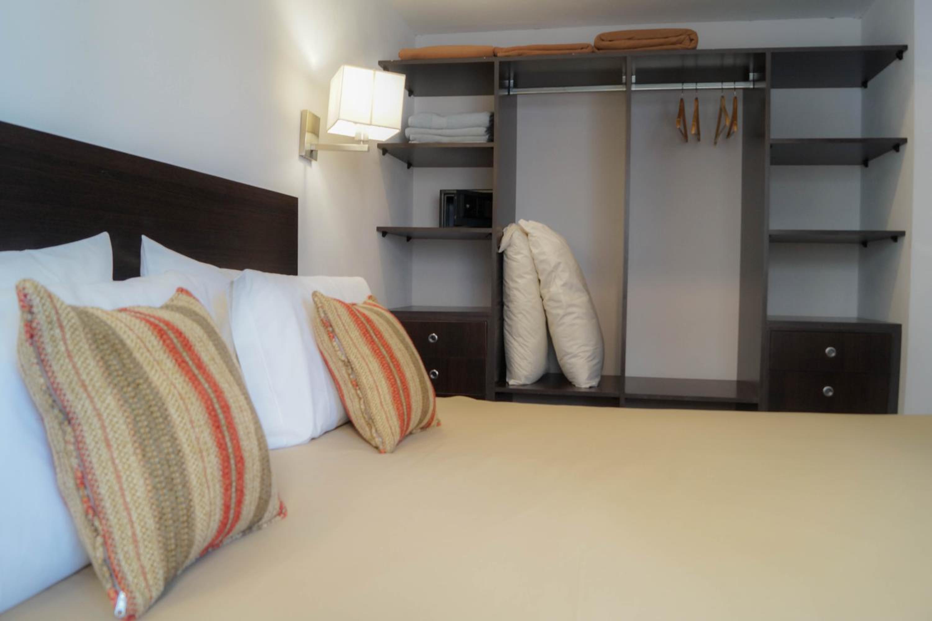 Apartment - Ground Floor photo 3