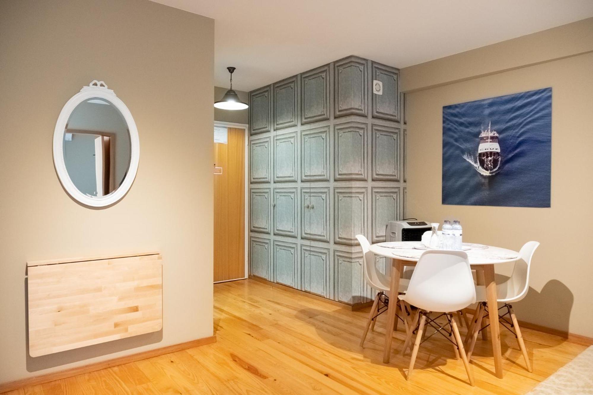 Family Room with Bath - Photo 27