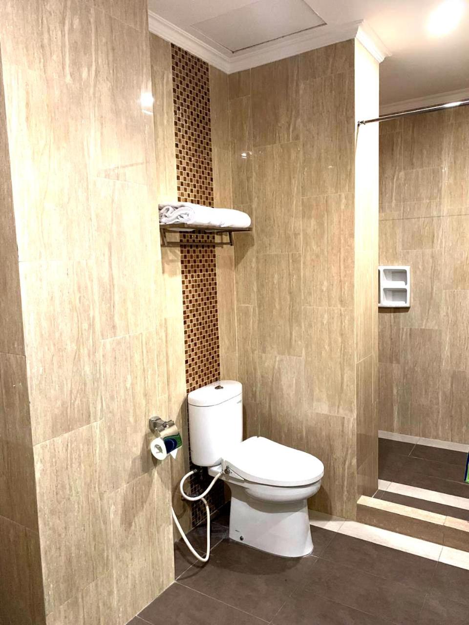 Suite - Photo 5
