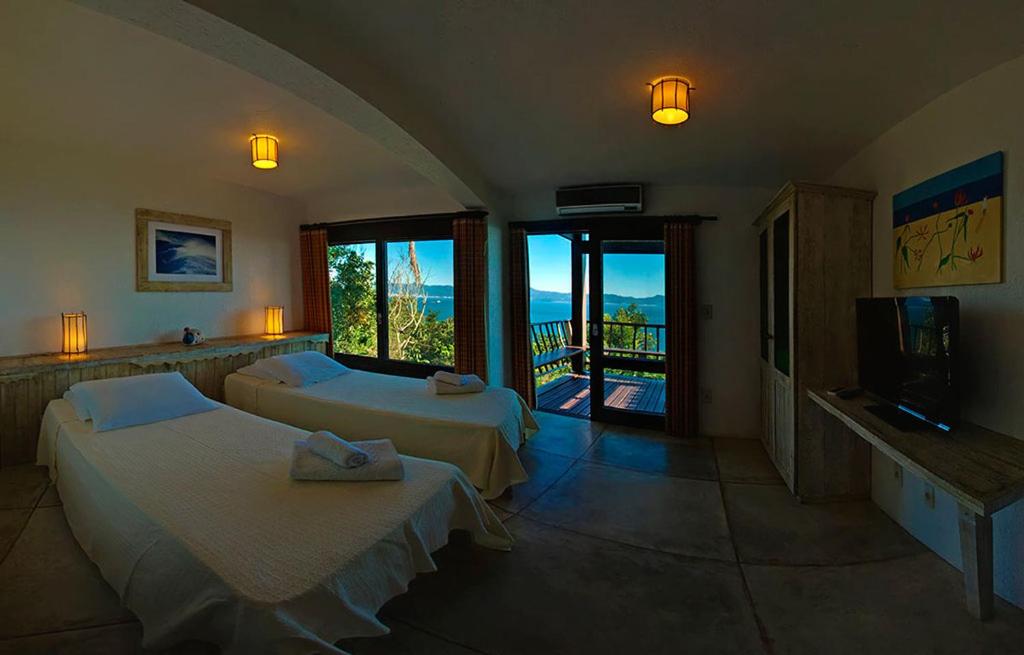 Chalet (4 Adults) photo 3