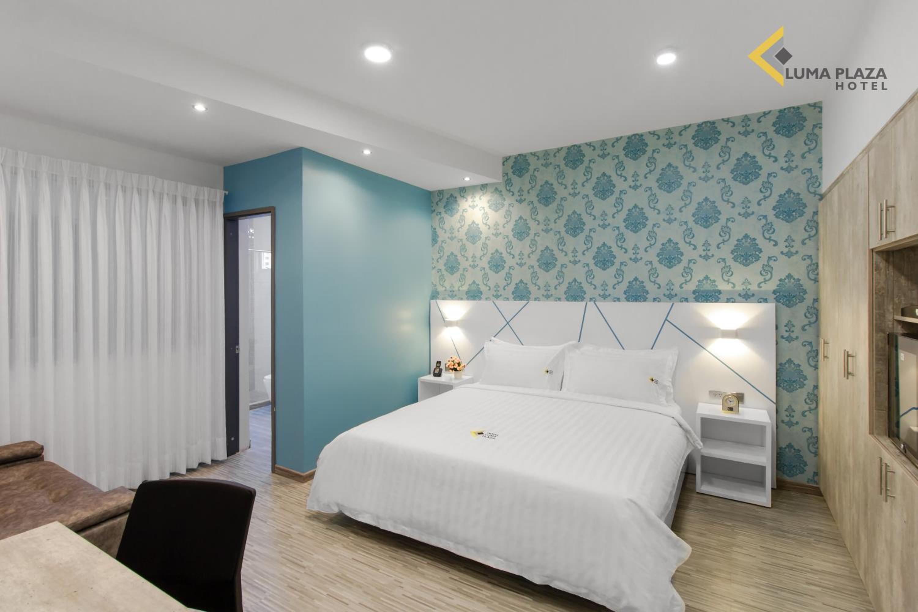 Deluxe Double Room - Photo 1