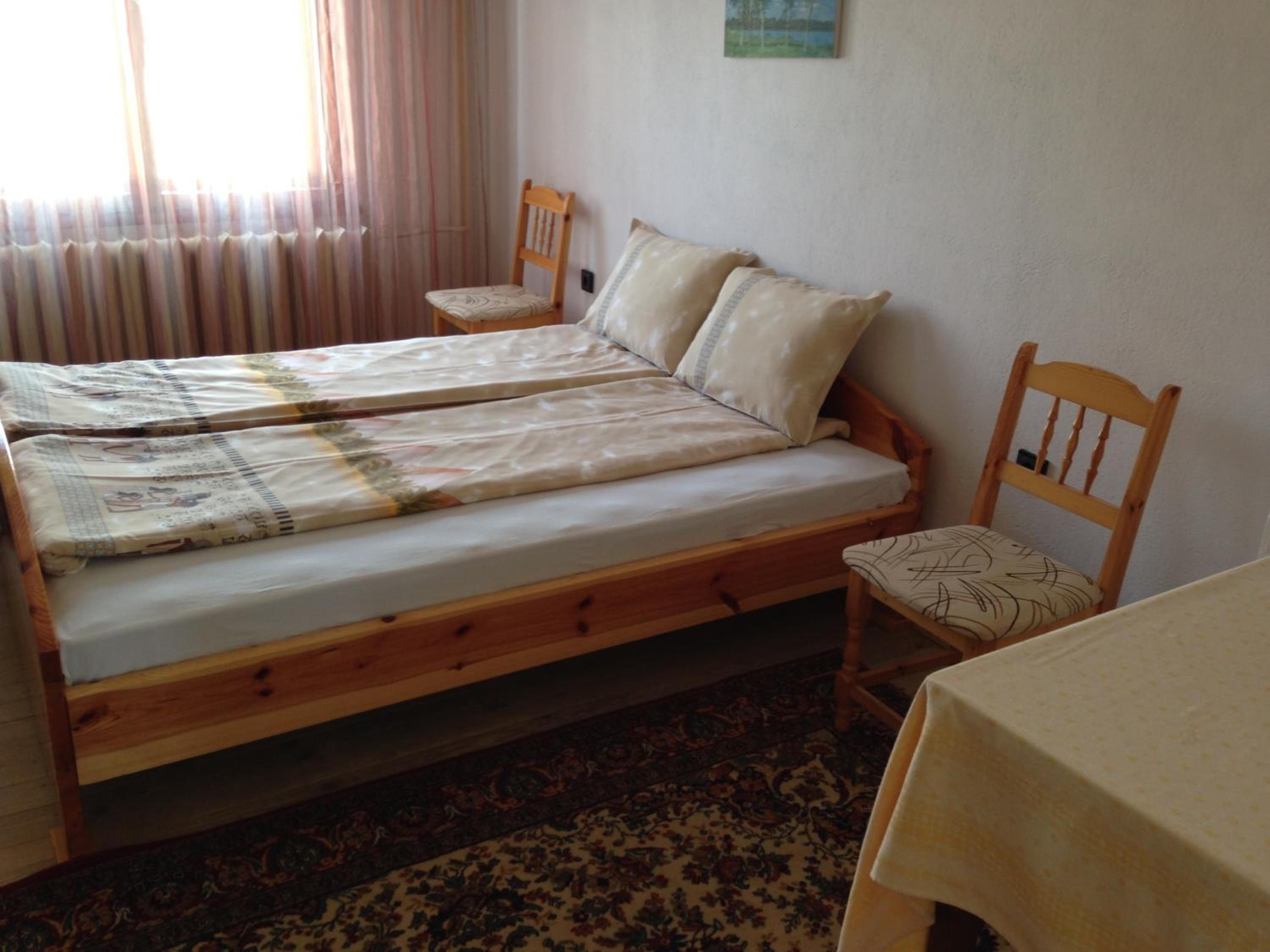 Double Room with Shared Bathroom photo 1
