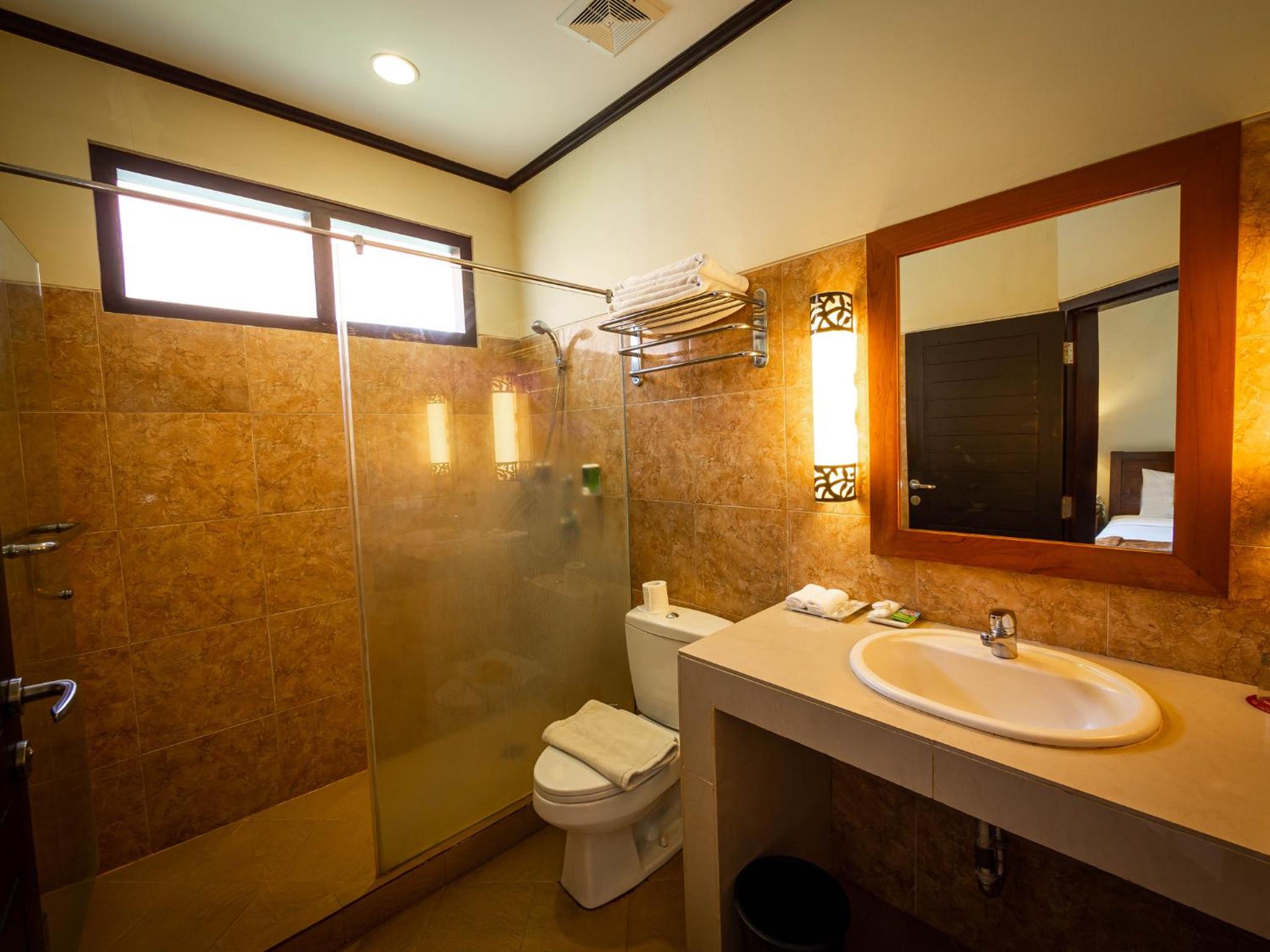 Deluxe Interconnecting Room with Garden View - Photo 5