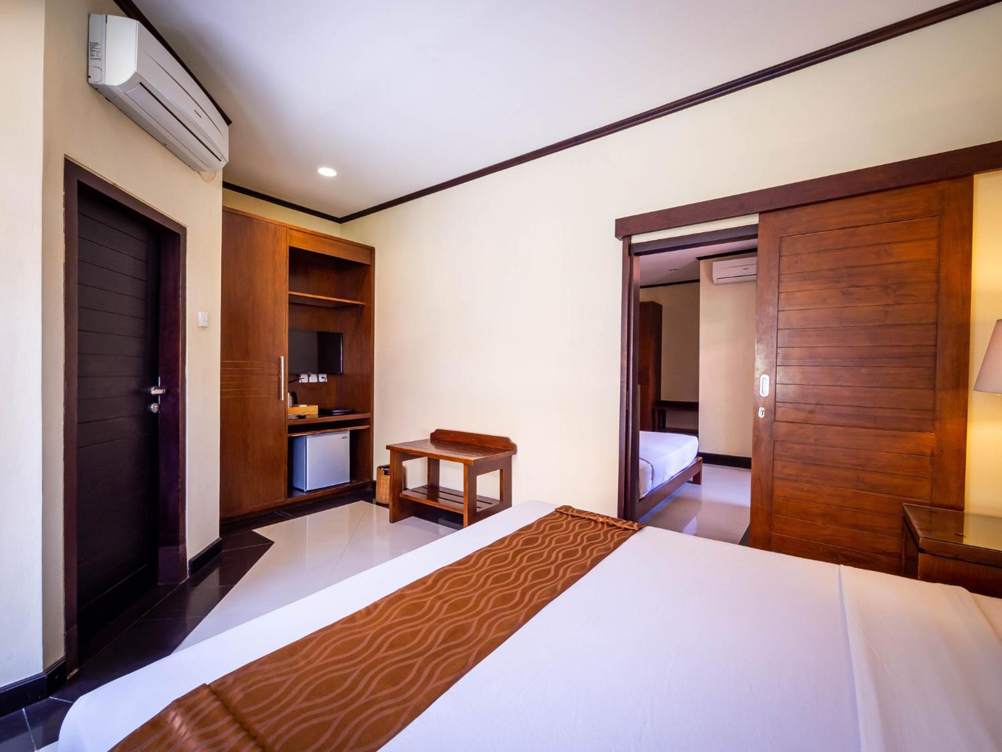 Deluxe Interconnecting Room with Garden View - Photo 4