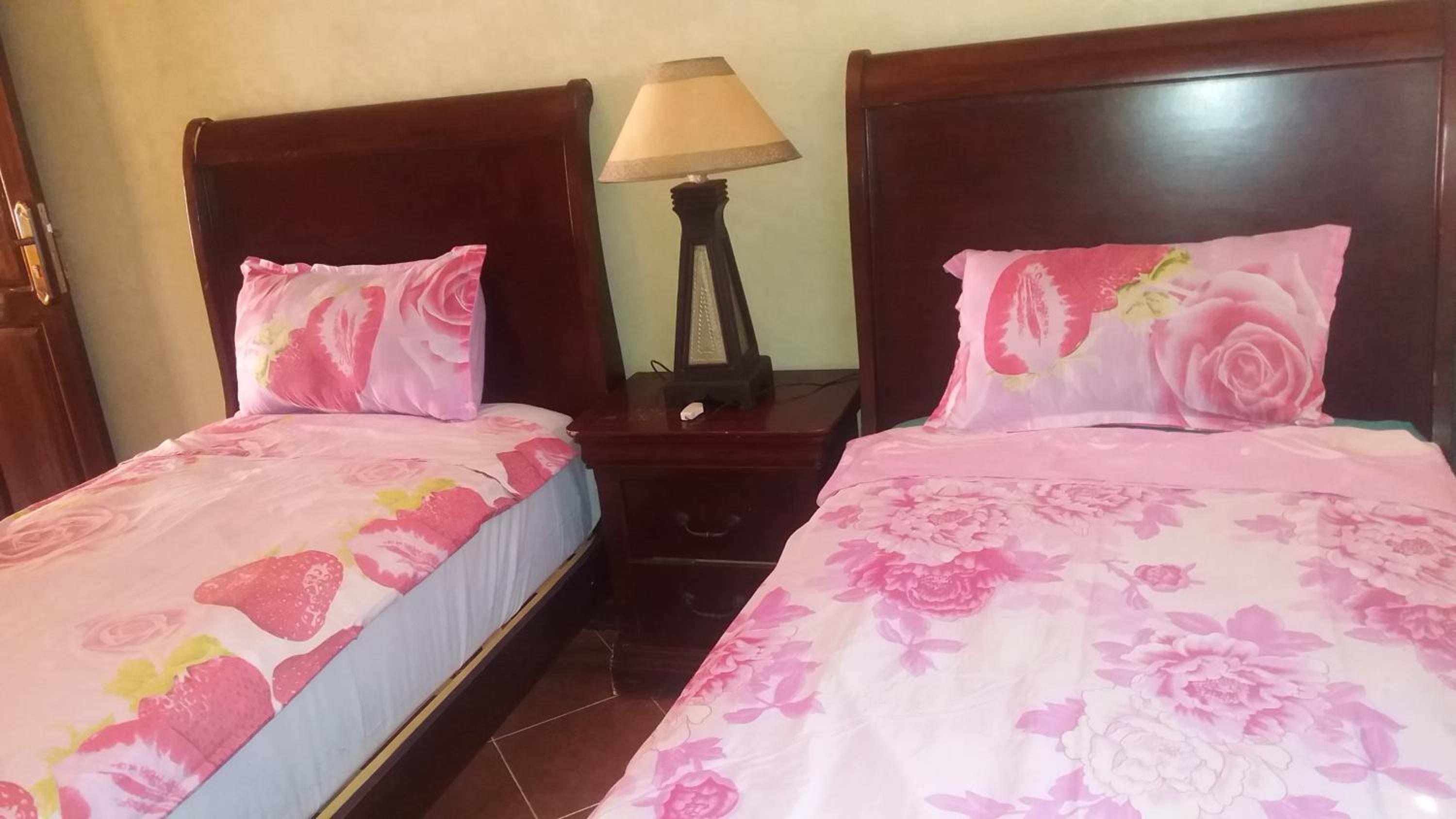 Twin Room with Shower photo 1
