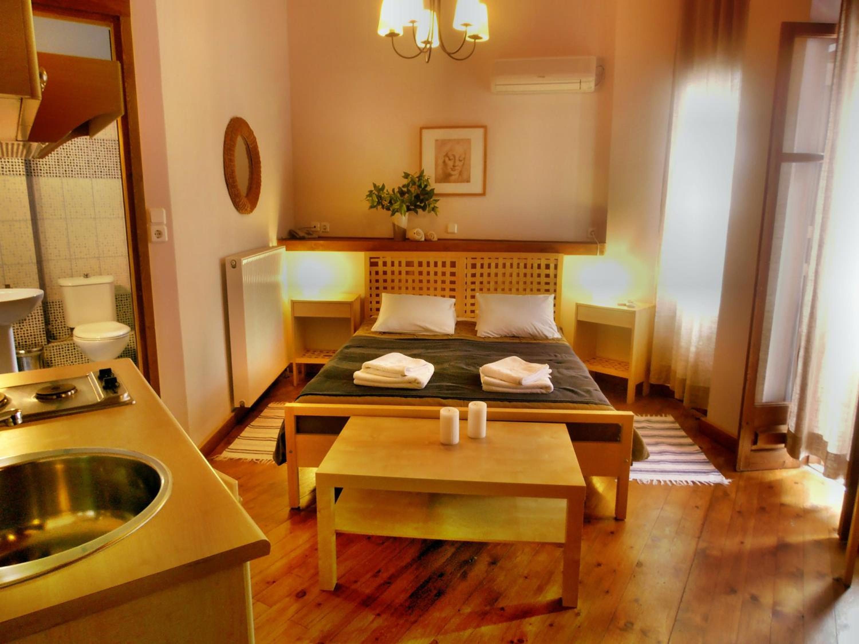 Suite (Up to 4 People)