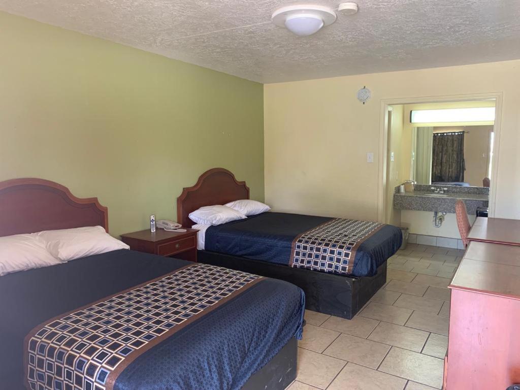 Double Room - Photo 4