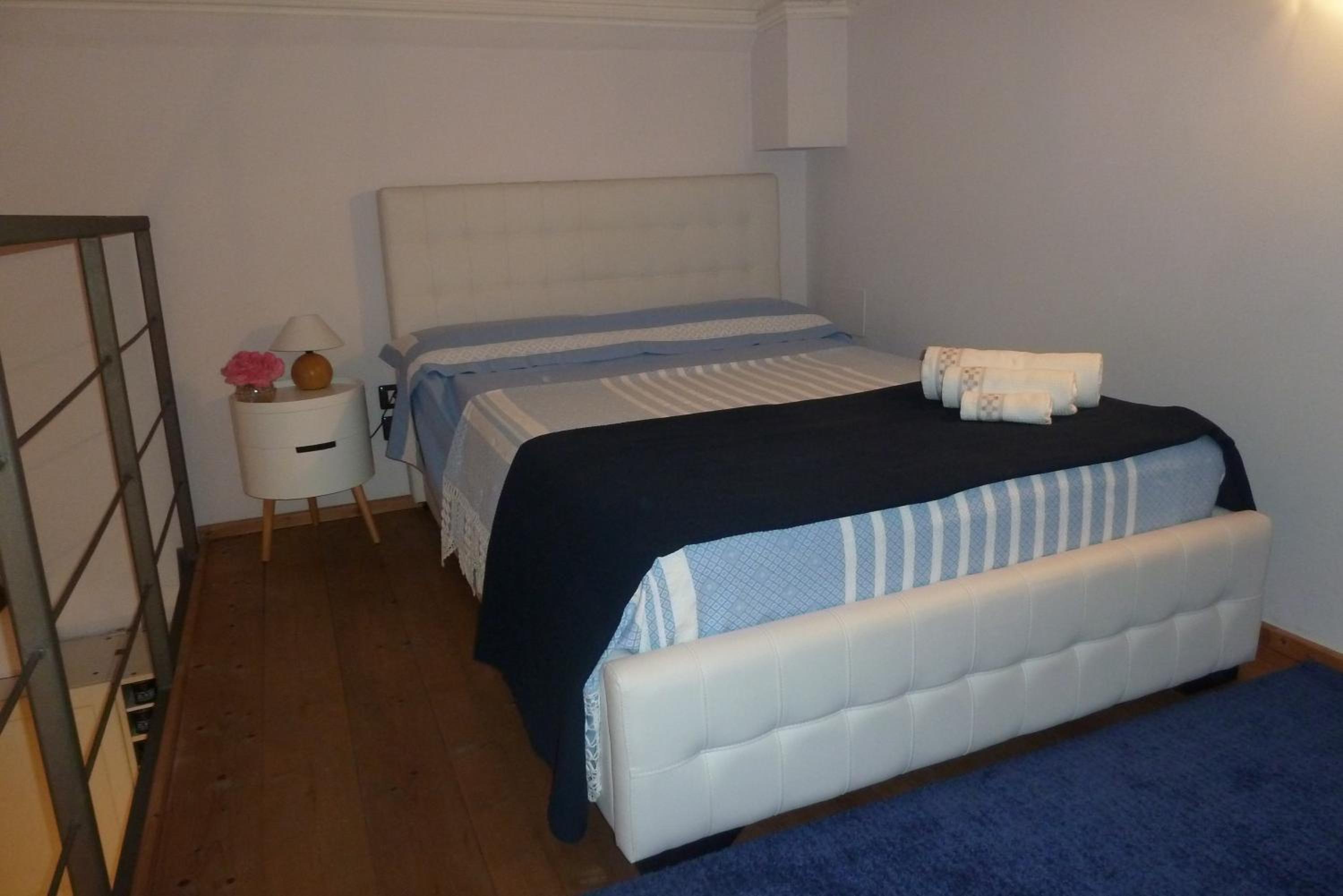 Apartment - Split Level