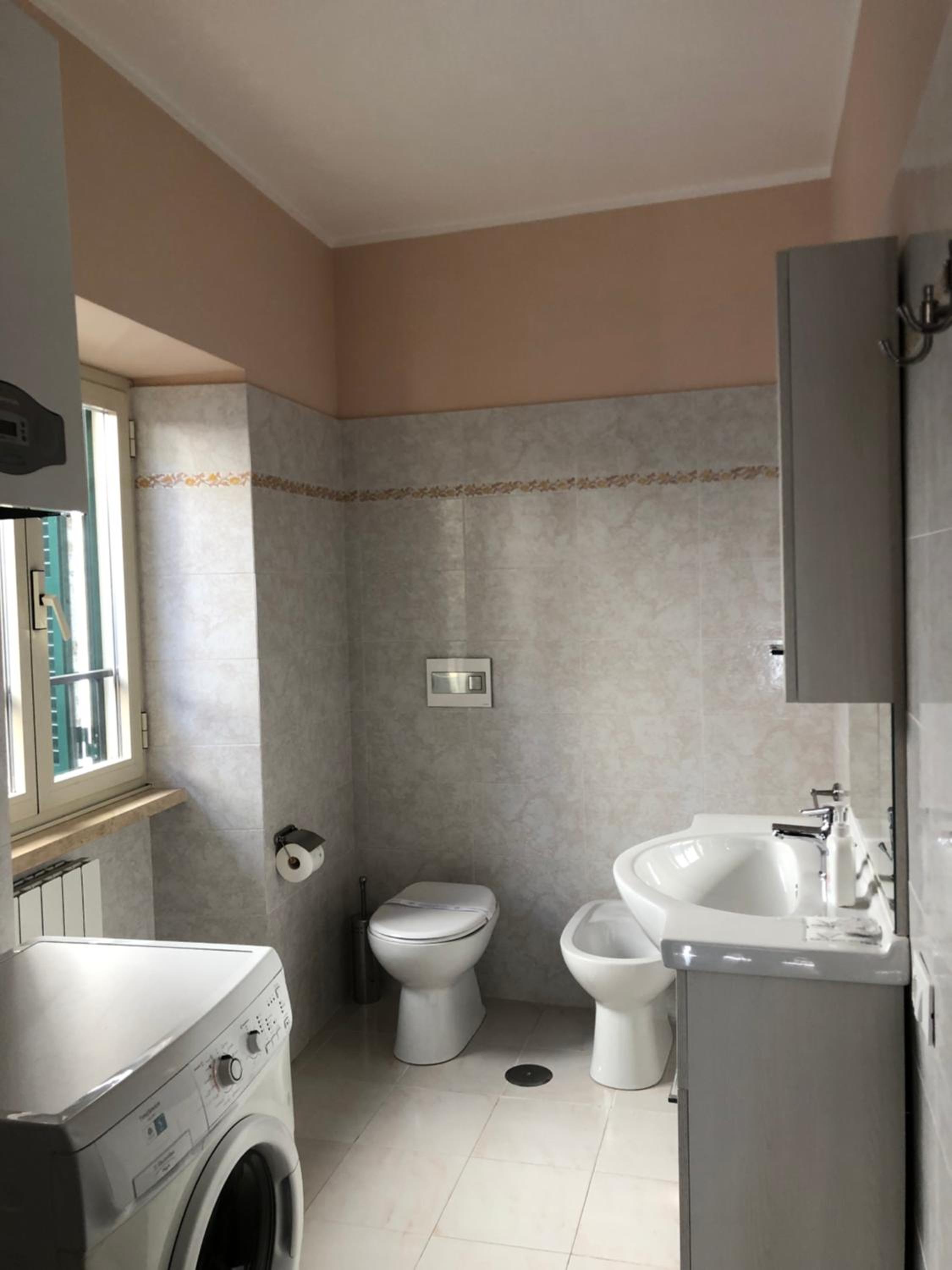 Apartment - Photo 16