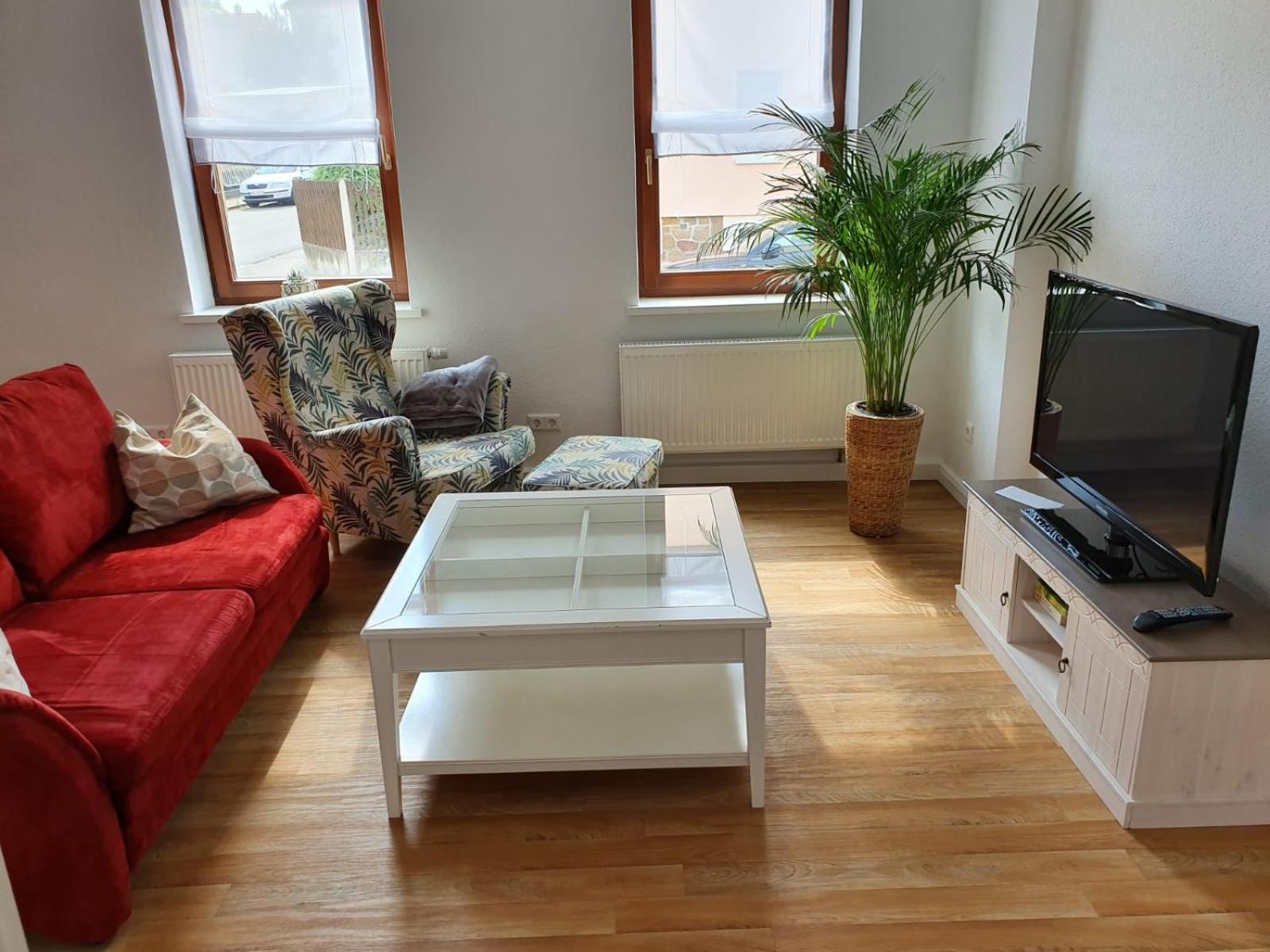One-Bedroom Apartment photo 1