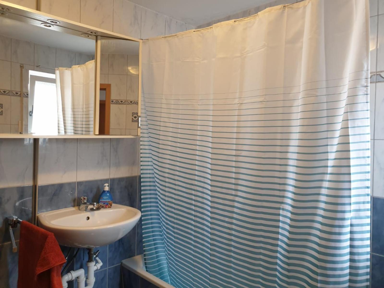 Three-Bedroom Apartment - Photo 15