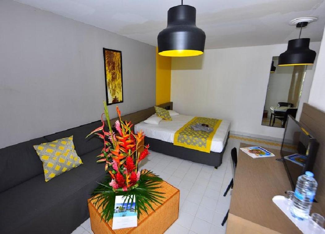 One-Bedroom Apartment - Photo 10