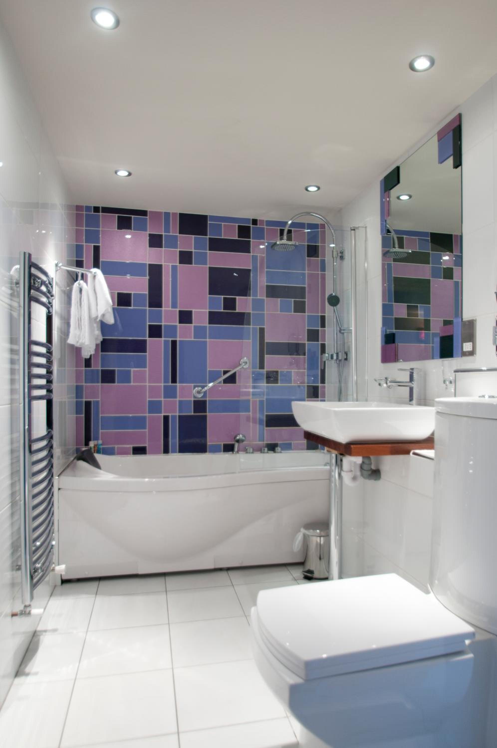 Double or Twin Room - Photo 2