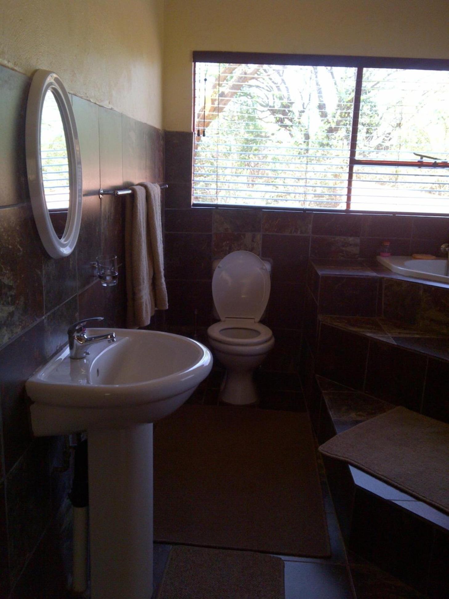 Comfort Double Room with Bath - Photo 3