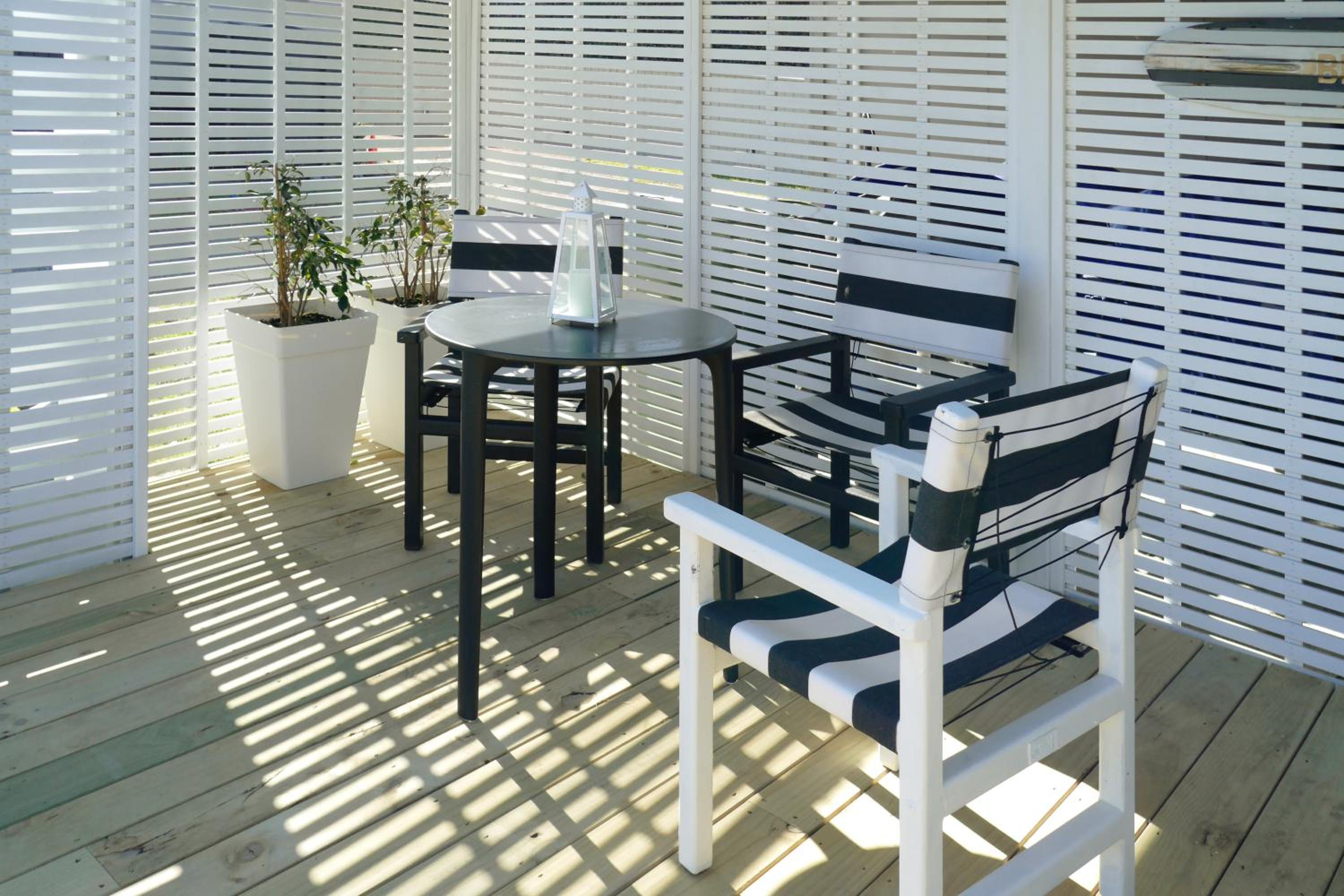 Apartment with Terrace - Photo 13