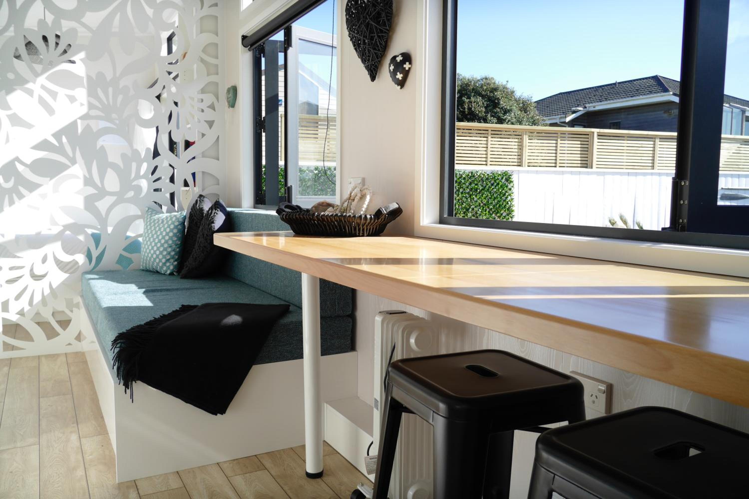Apartment with Terrace - Photo 11
