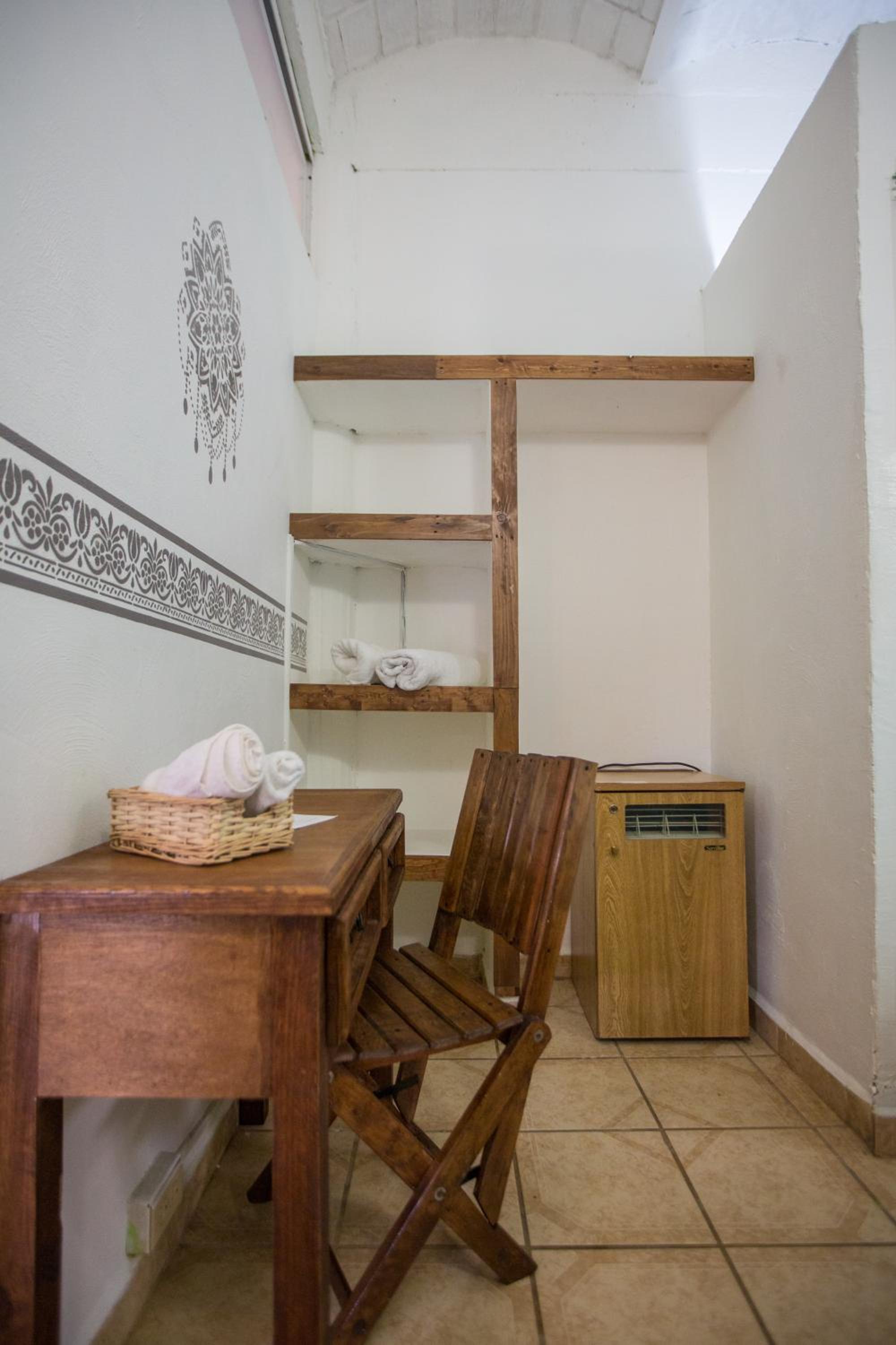 Double Room - Photo 17