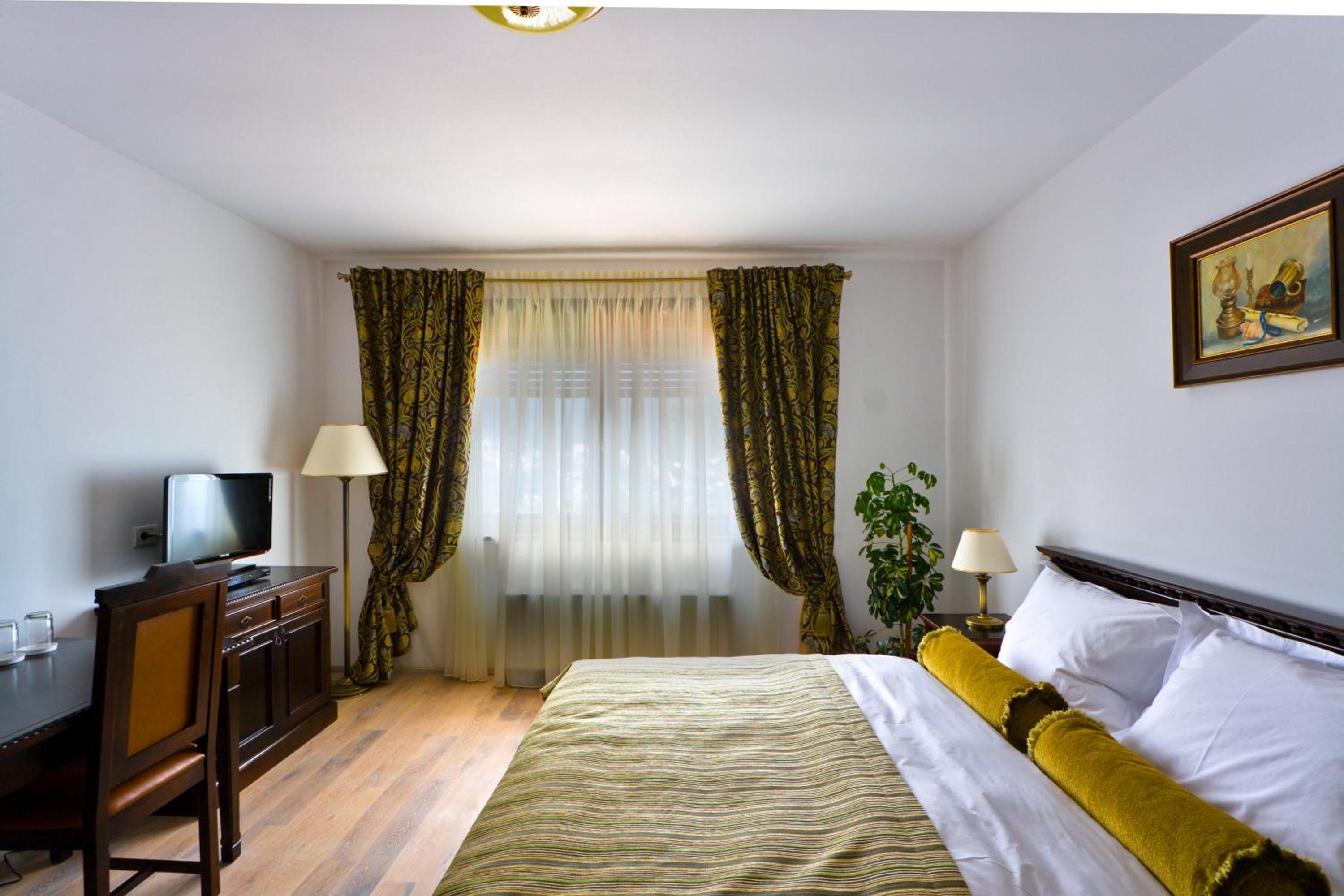 Suite photo 1