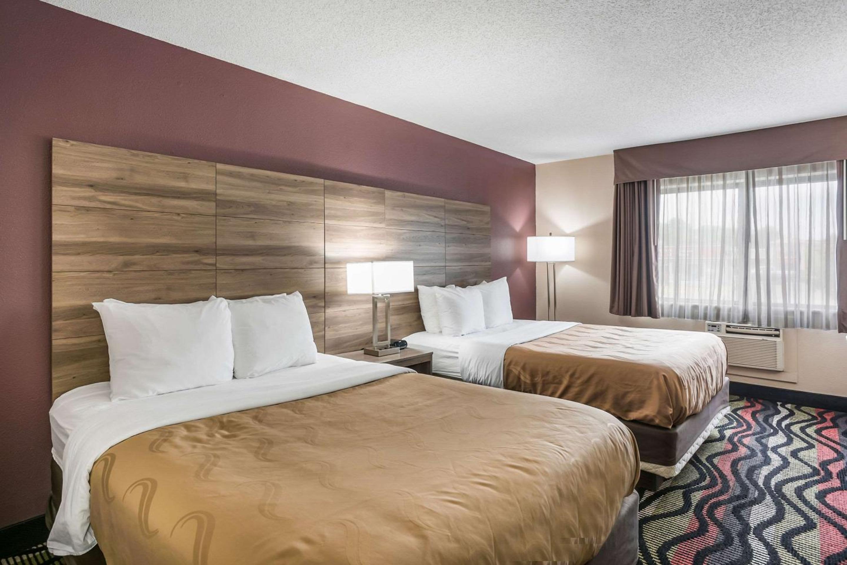 Queen Room with Two Queen Beds - Non-Smoking