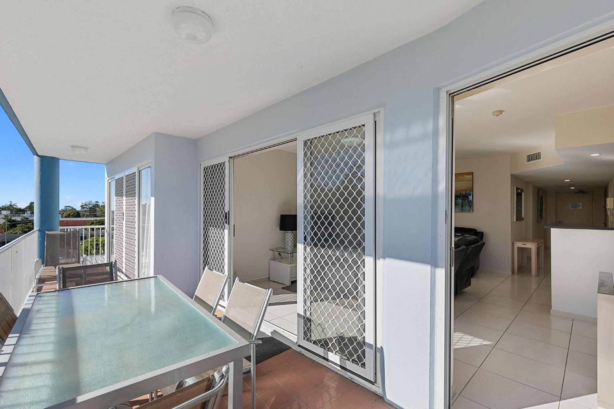 Three Bedroom Superior Apartment photo 2