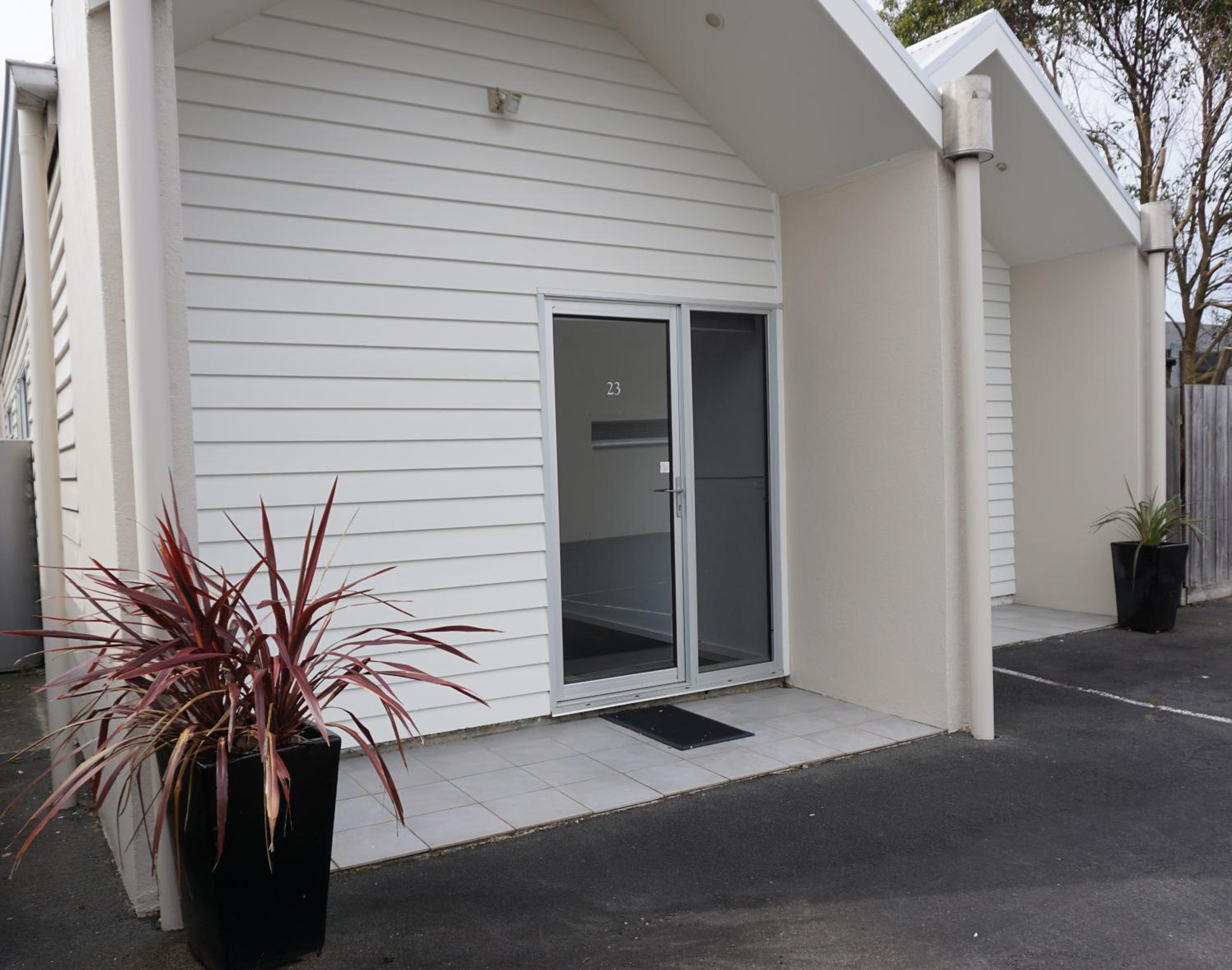 Two-Bedroom Apartment - Photo 18
