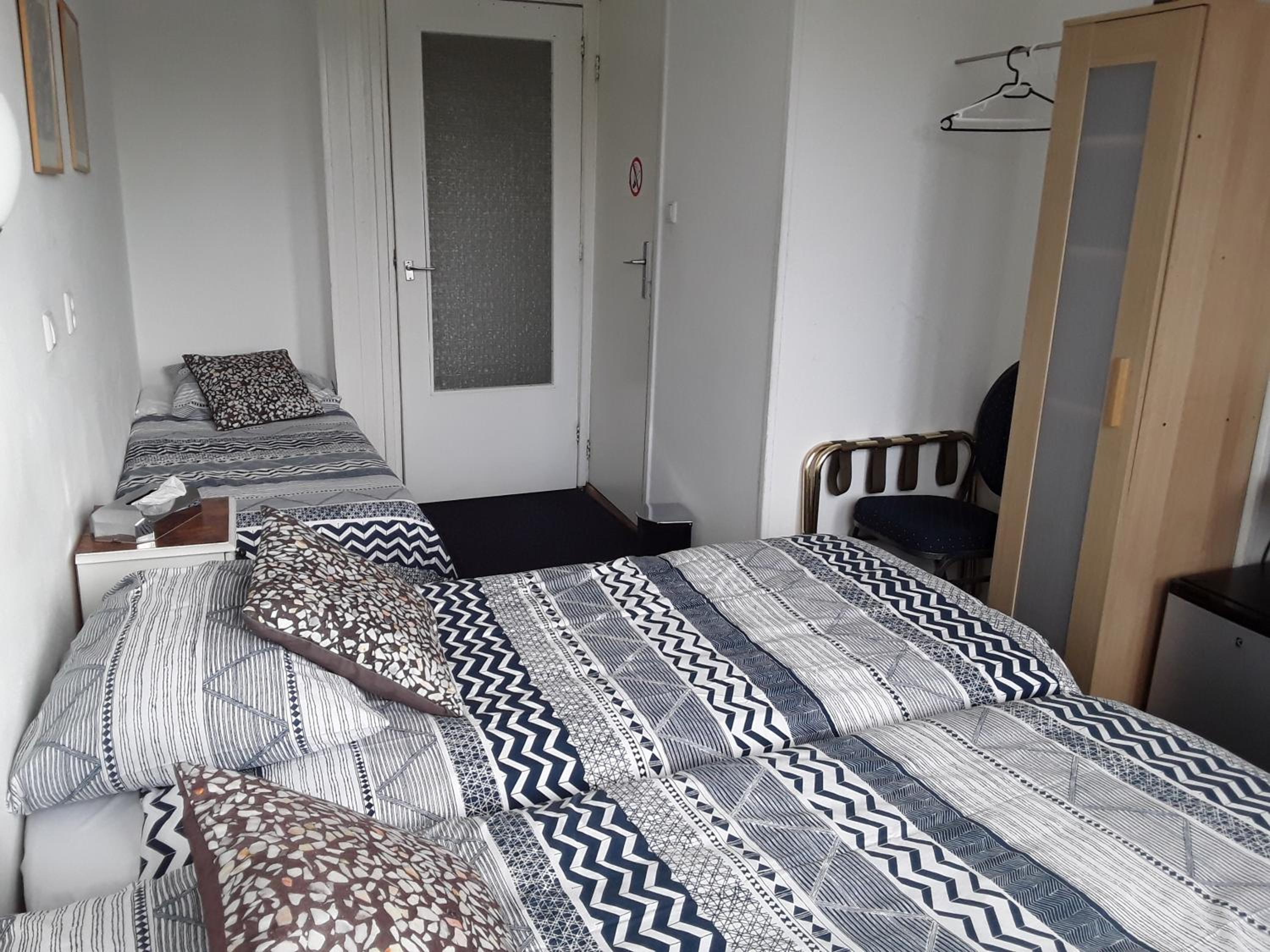 Standard Triple Room - Photo 24