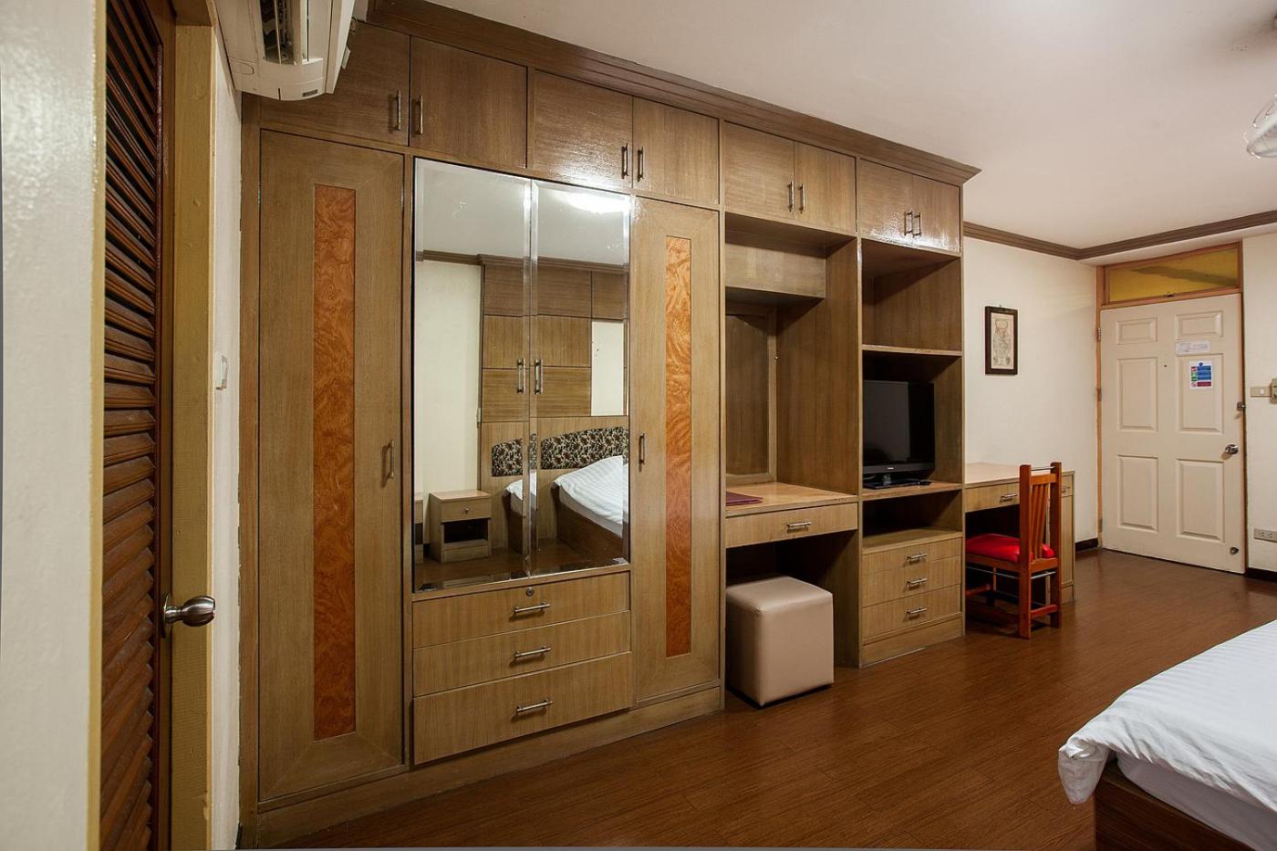 Deluxe Double Room photo 3