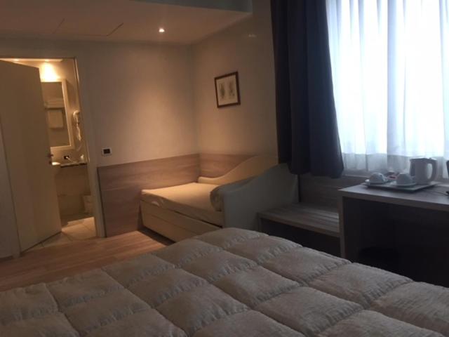 Triple Room photo 2