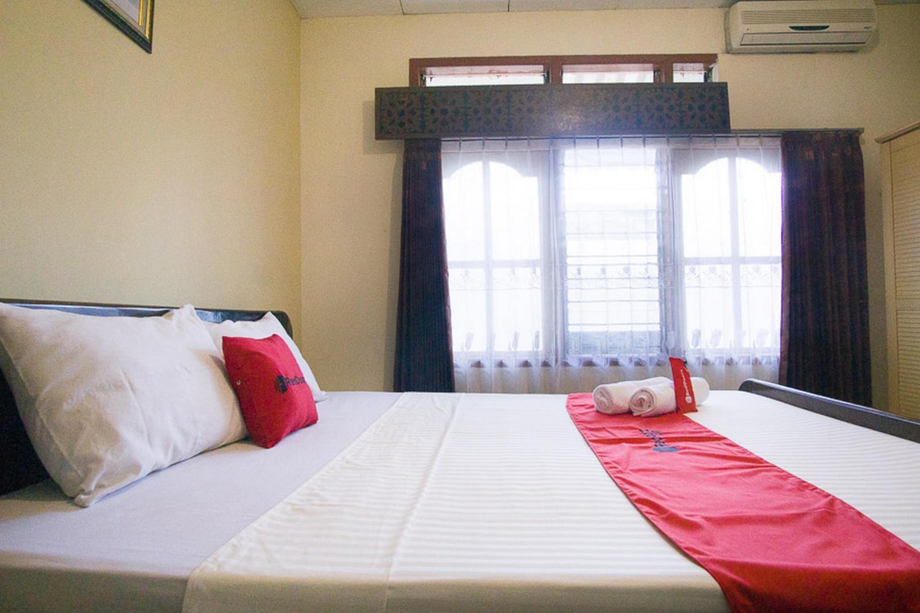 Double Room - Photo 10