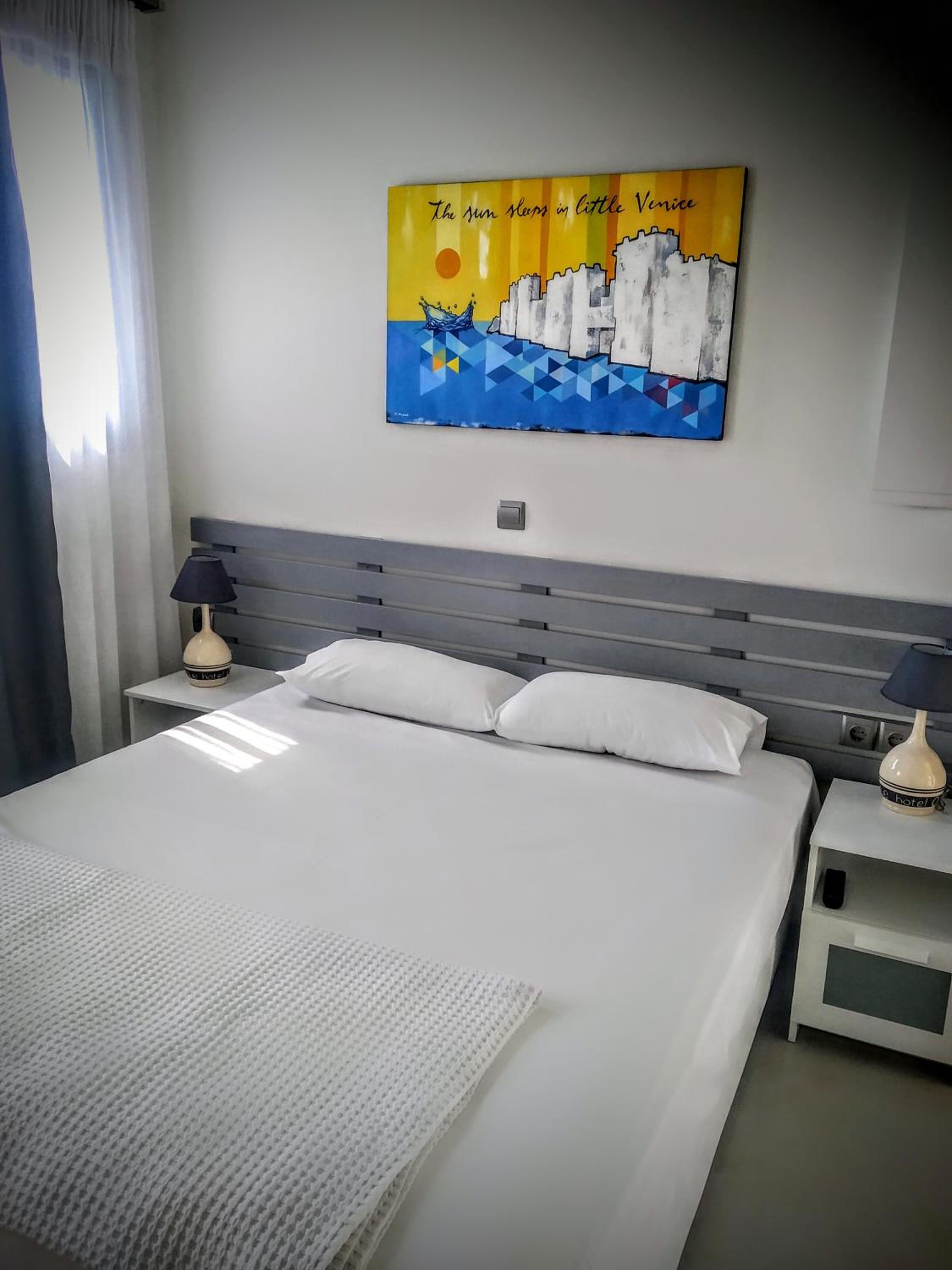 Deluxe Double Room photo 3