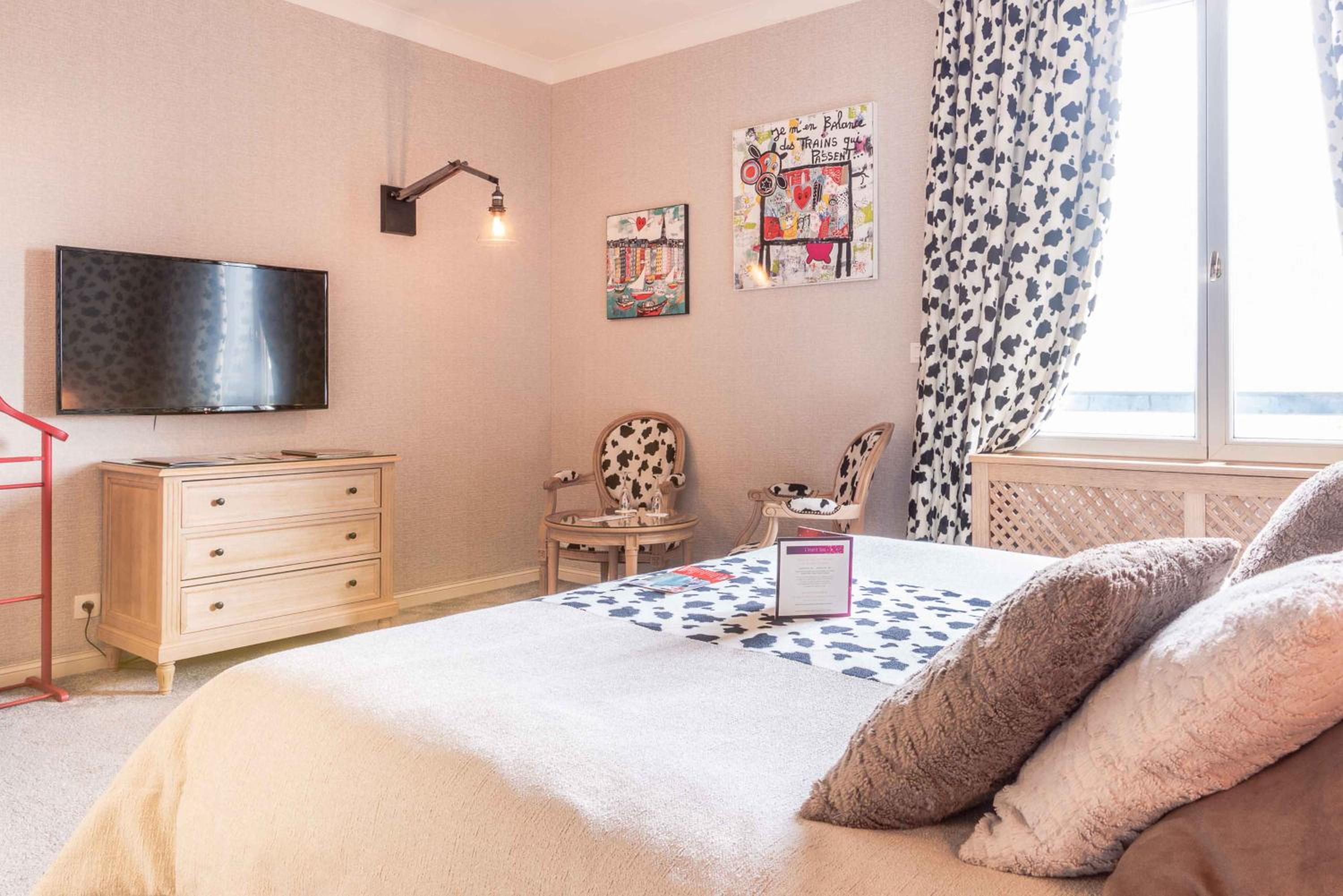 Superior Double Room with Spa Access - Photo 8