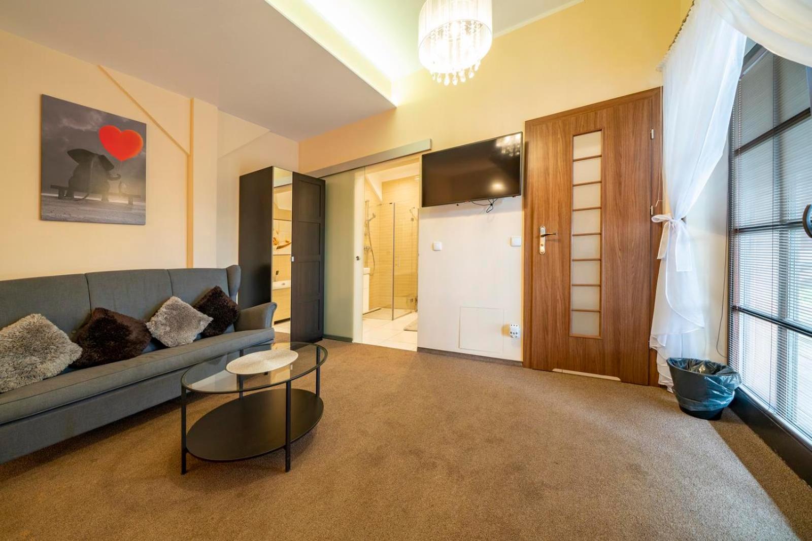 Apartment with Terrace photo 2