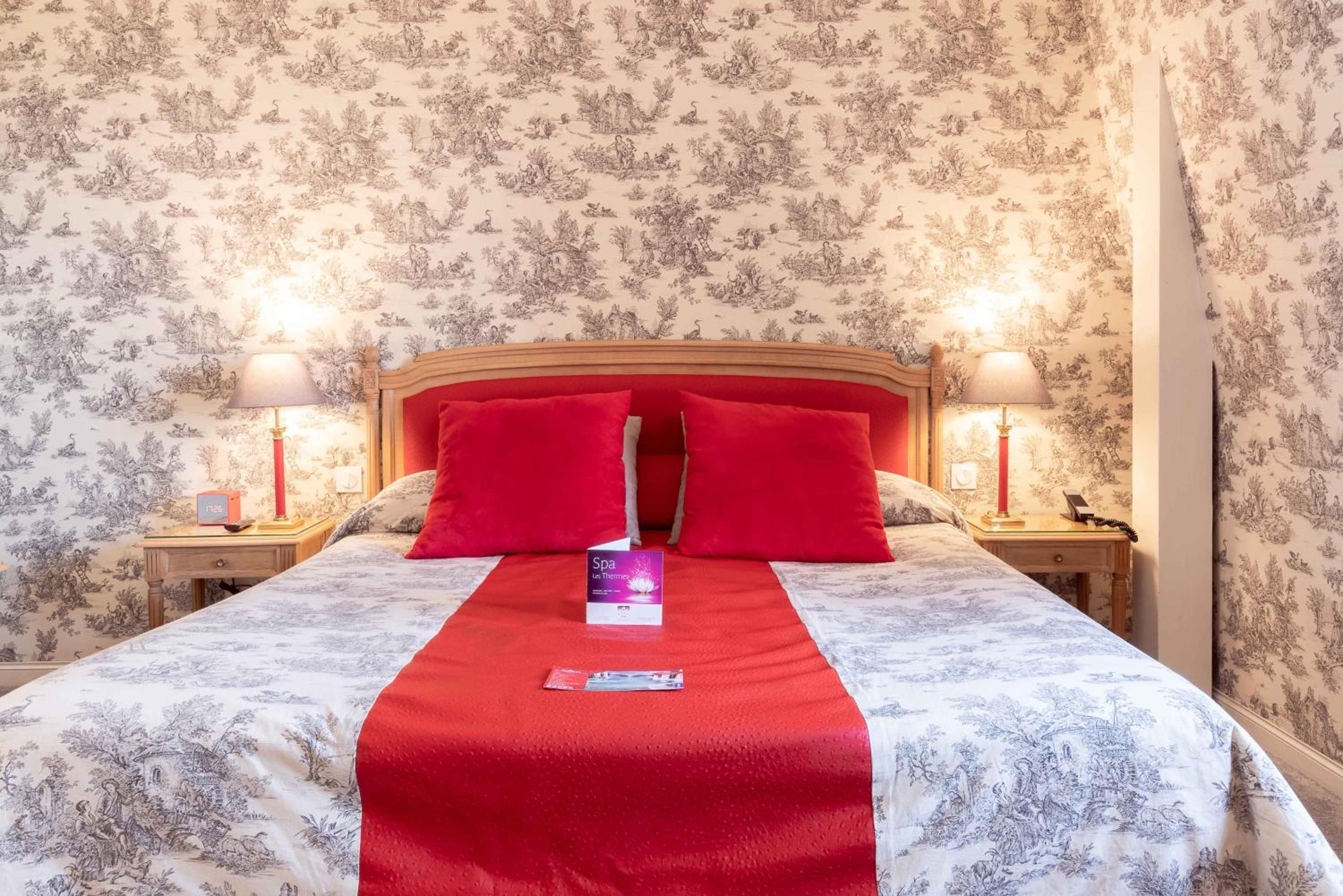 Superior Double Room with Spa Access - Photo 12