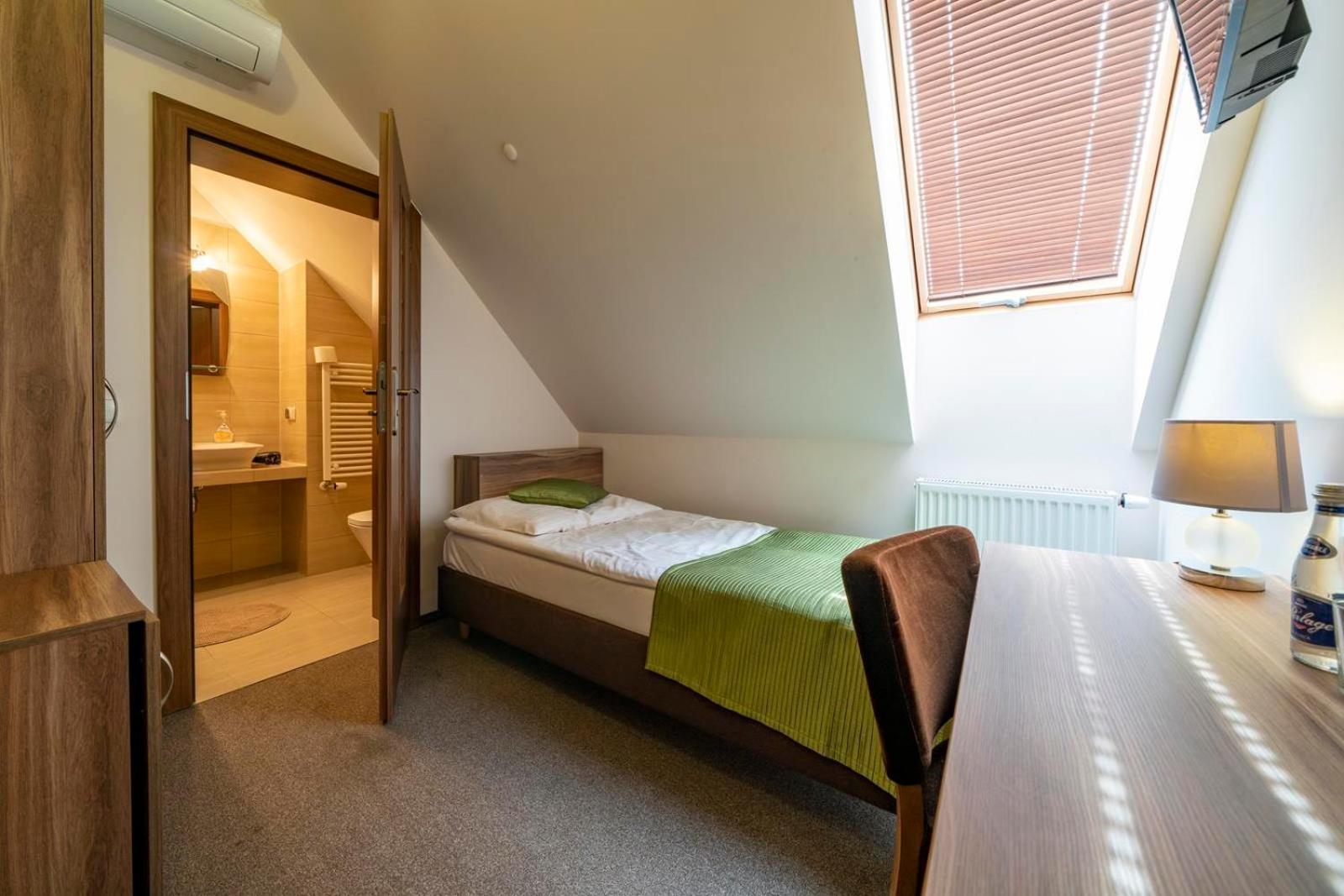 Single Room photo 1