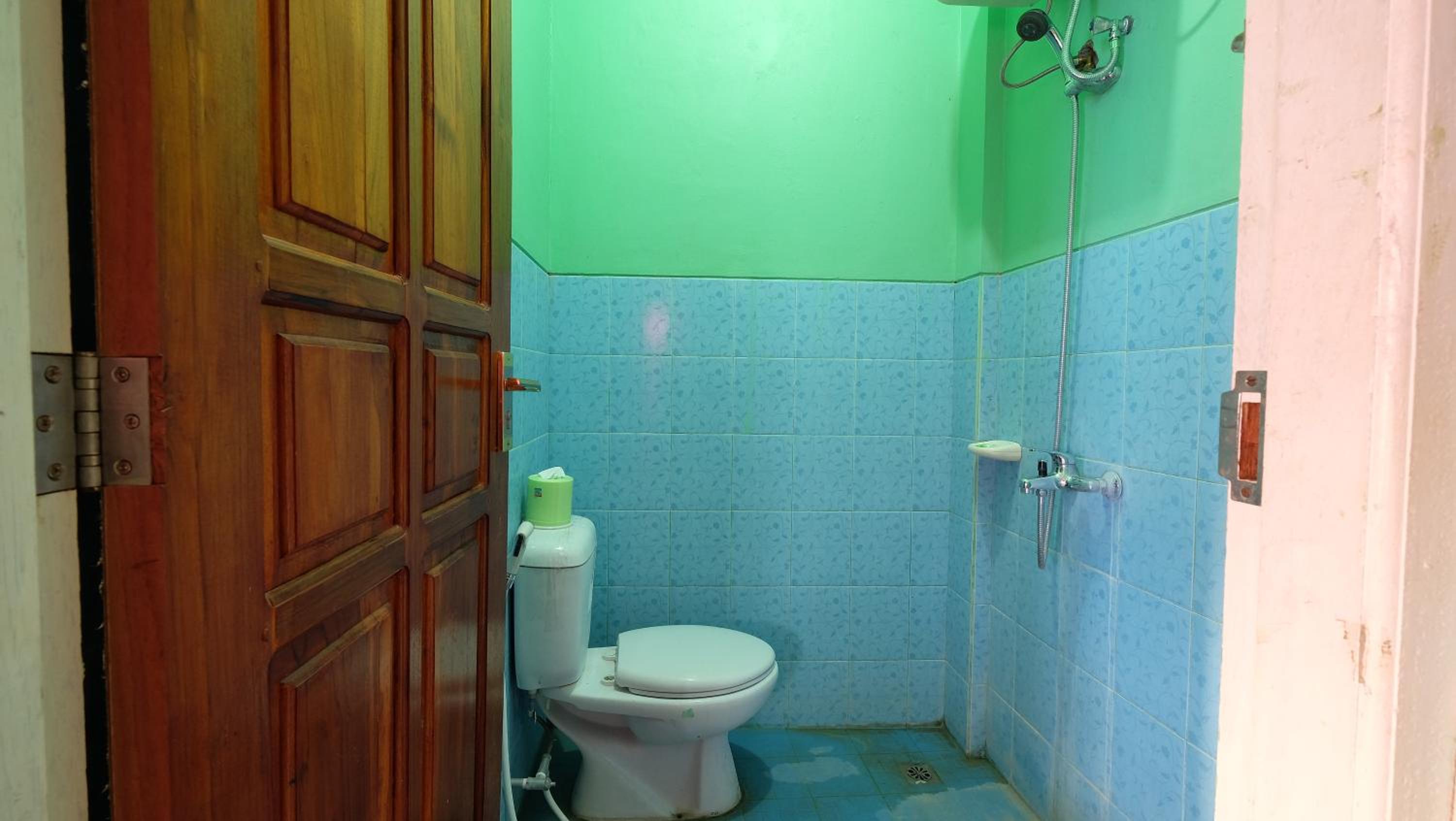 Twin Room - Photo 4