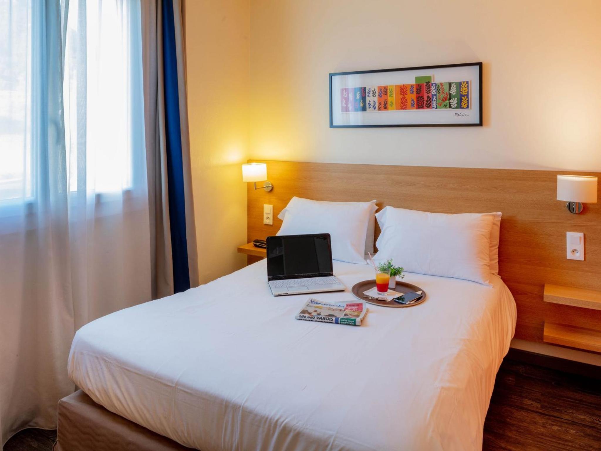 Standard Double Room - Photo 1