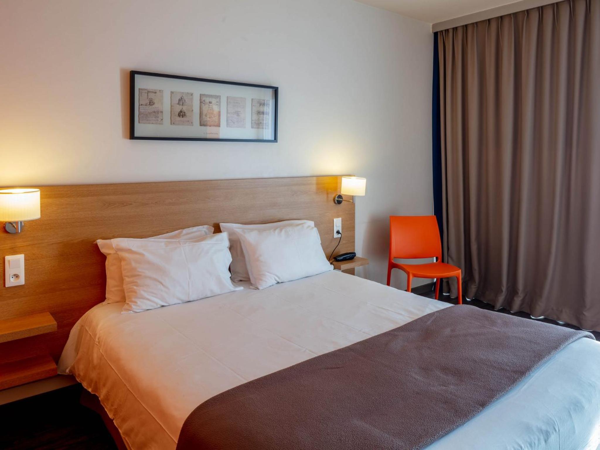 Superior Double Room - Pool Side - Photo 5