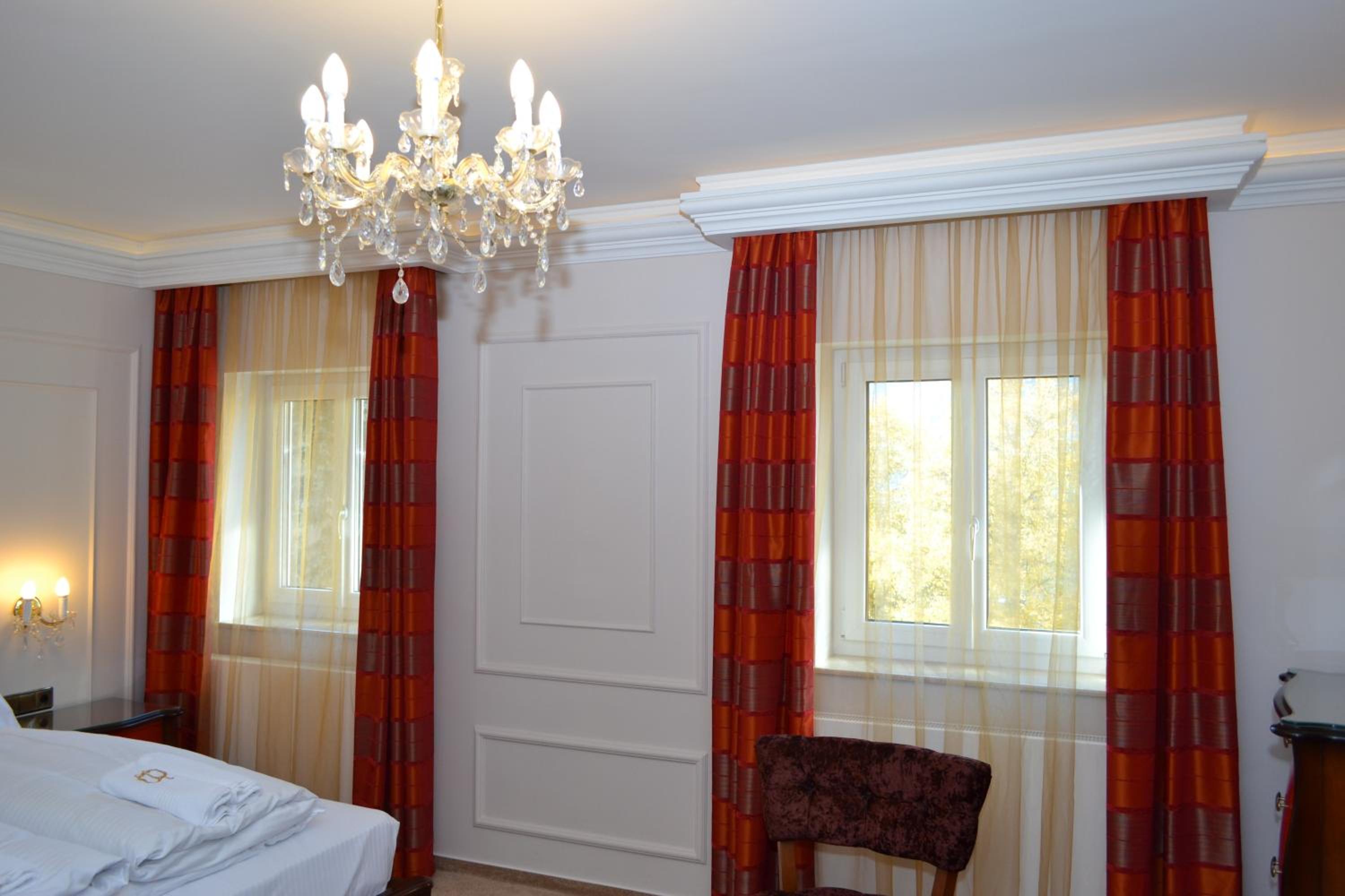 Family Room photo 2