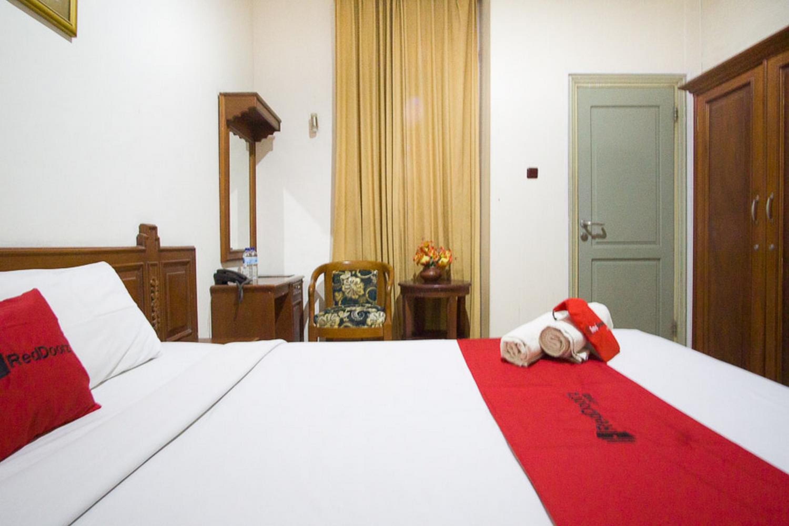 Double Room - Photo 6