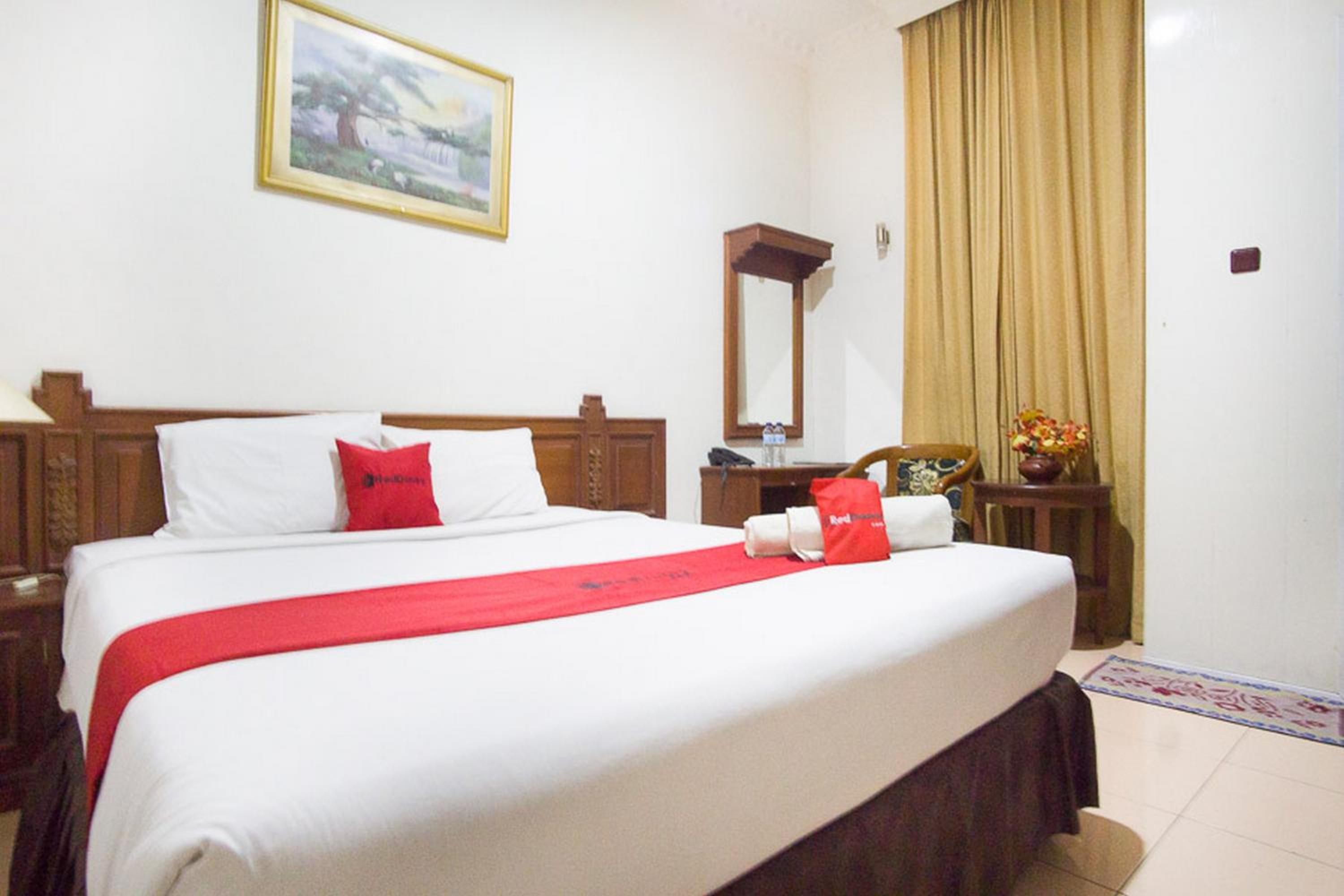 Double Room - Photo 7