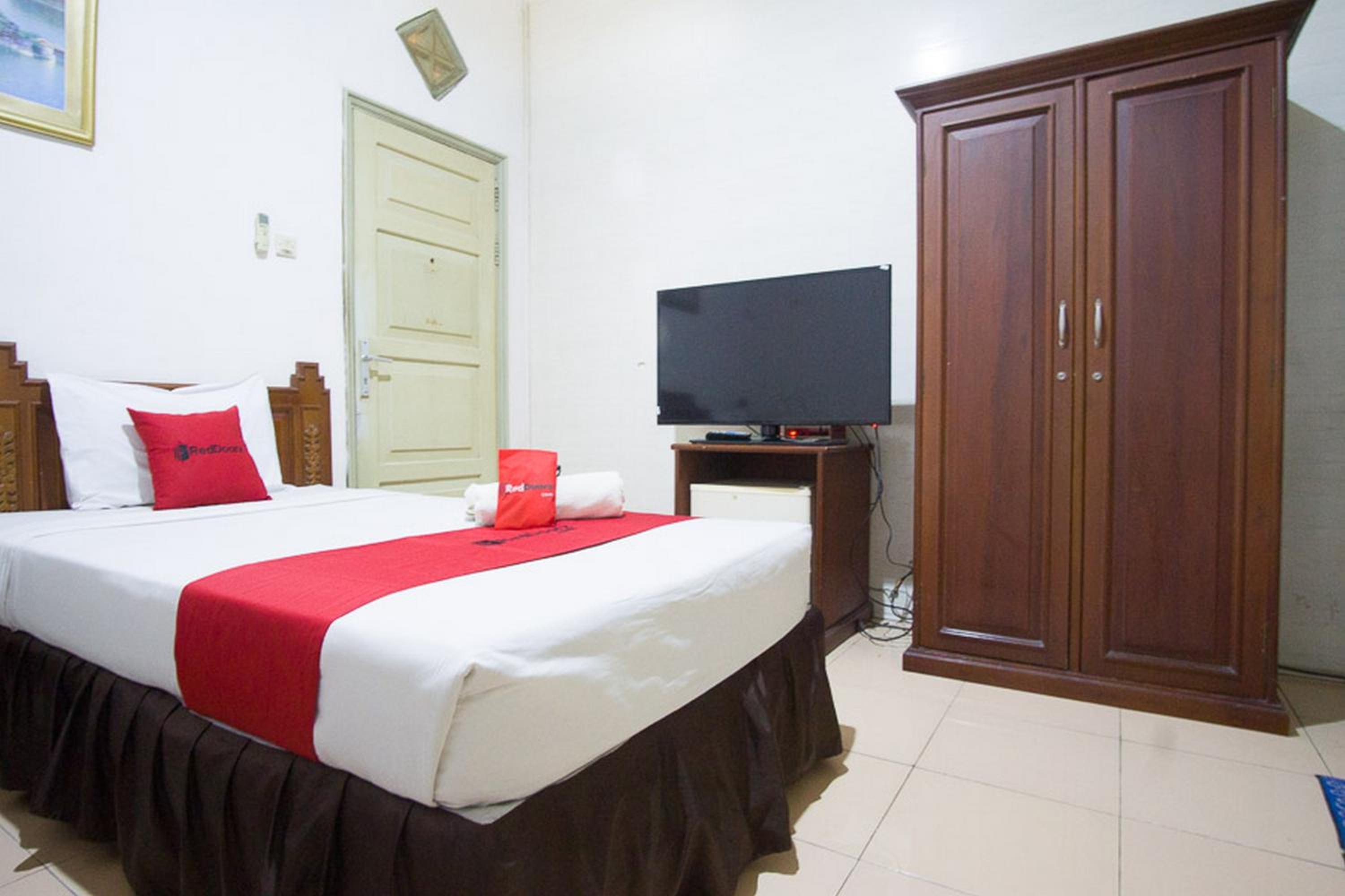 Double Room - Photo 10
