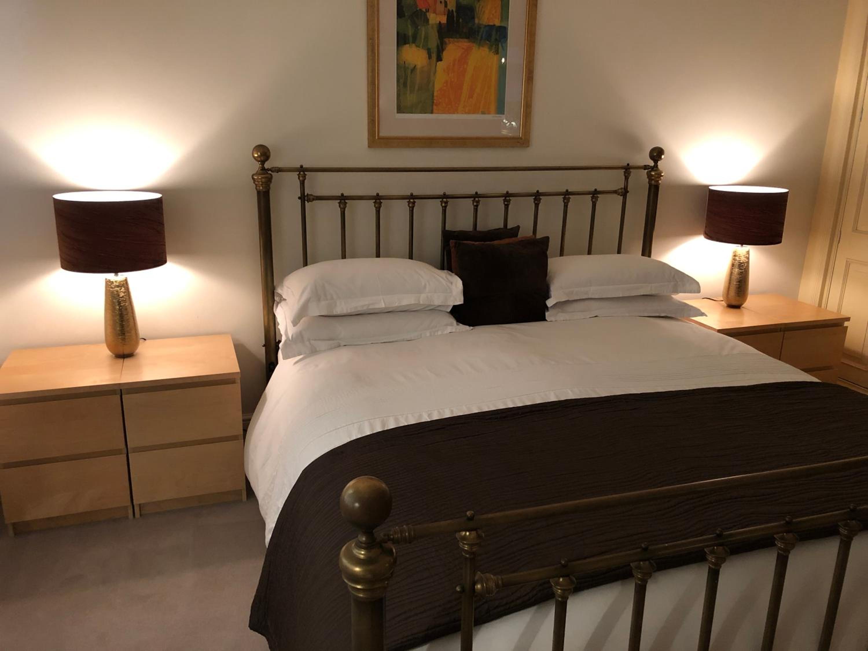 Deluxe King Room photo 2