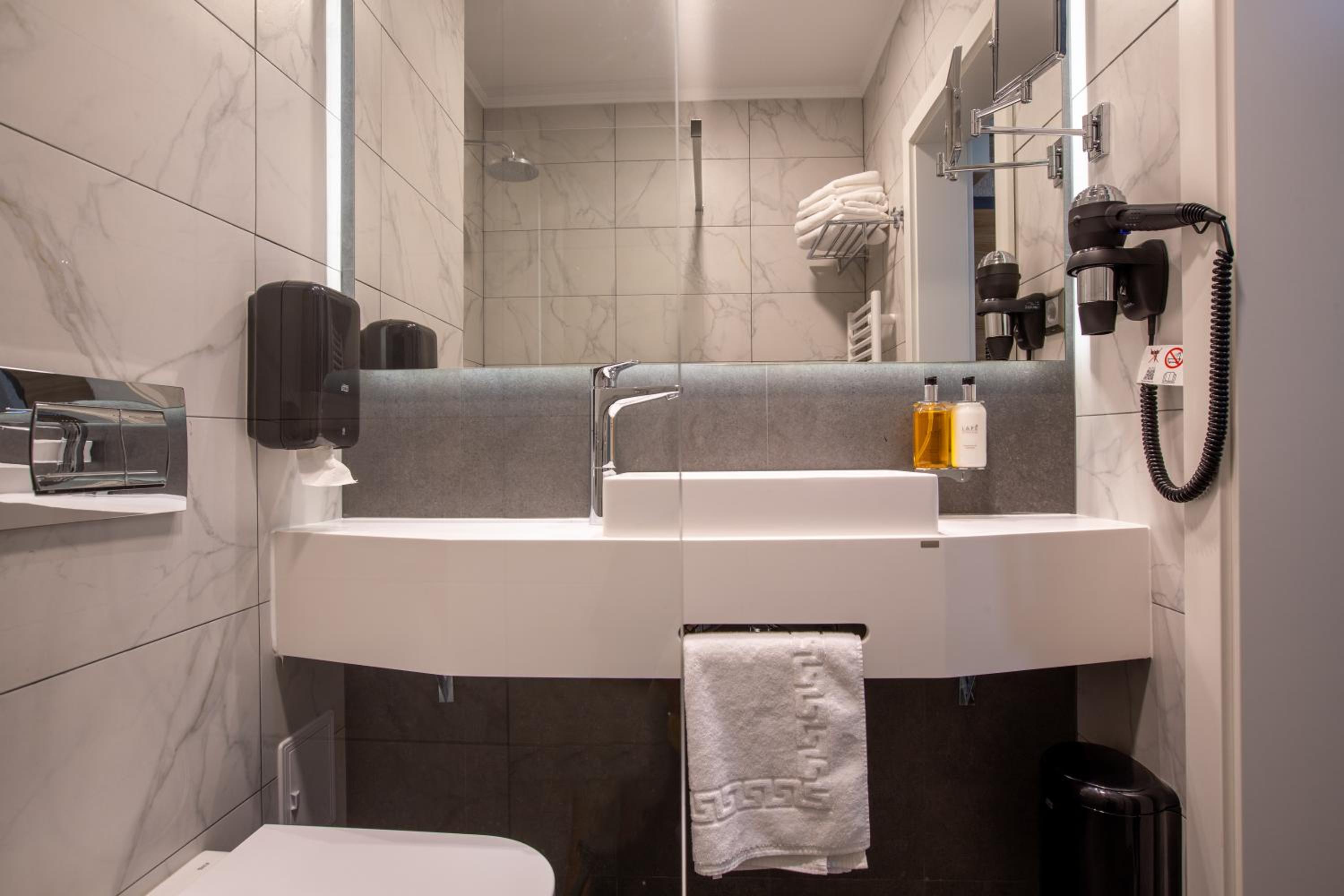 Standard Apartment - Photo 28