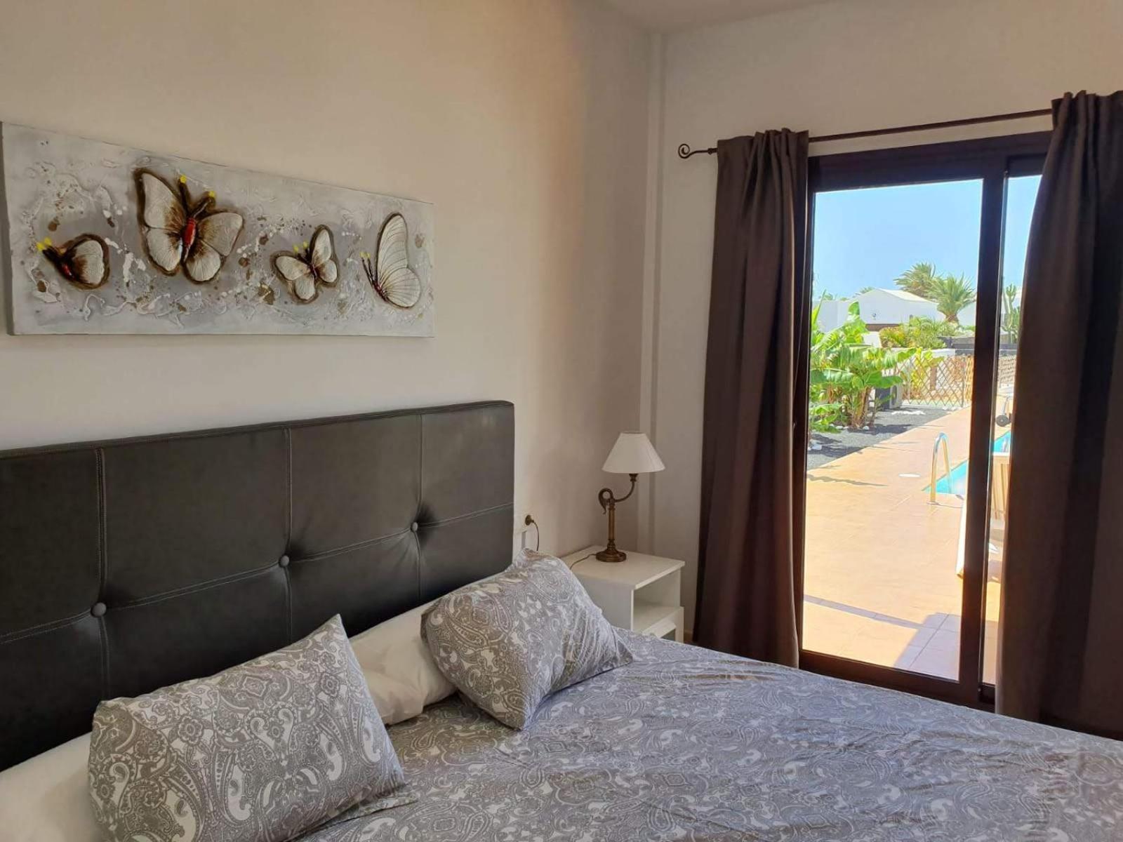 Villa de Tres Habitaciones