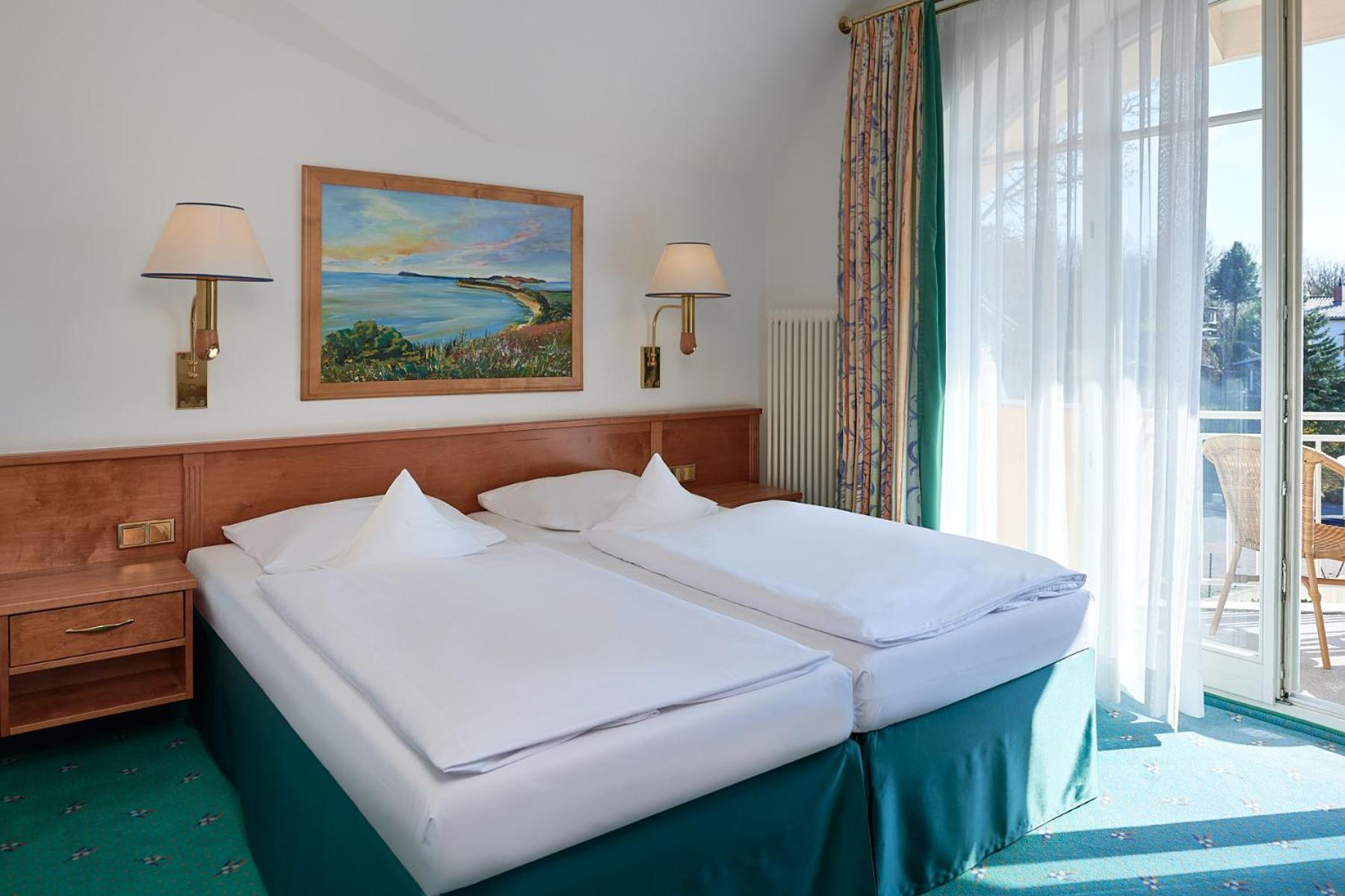 Double Room landside with Balcony or Terrace photo 2
