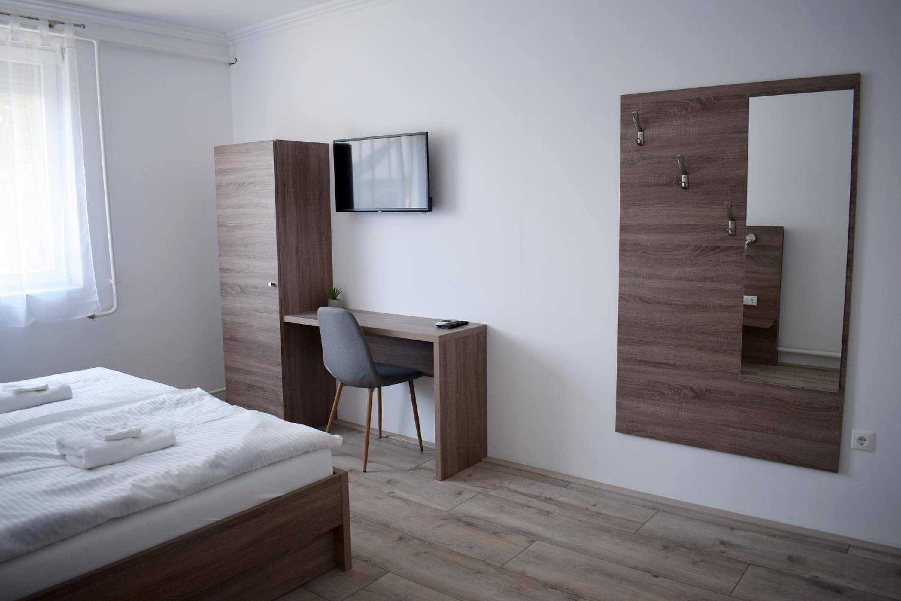 Apartment - Photo 16