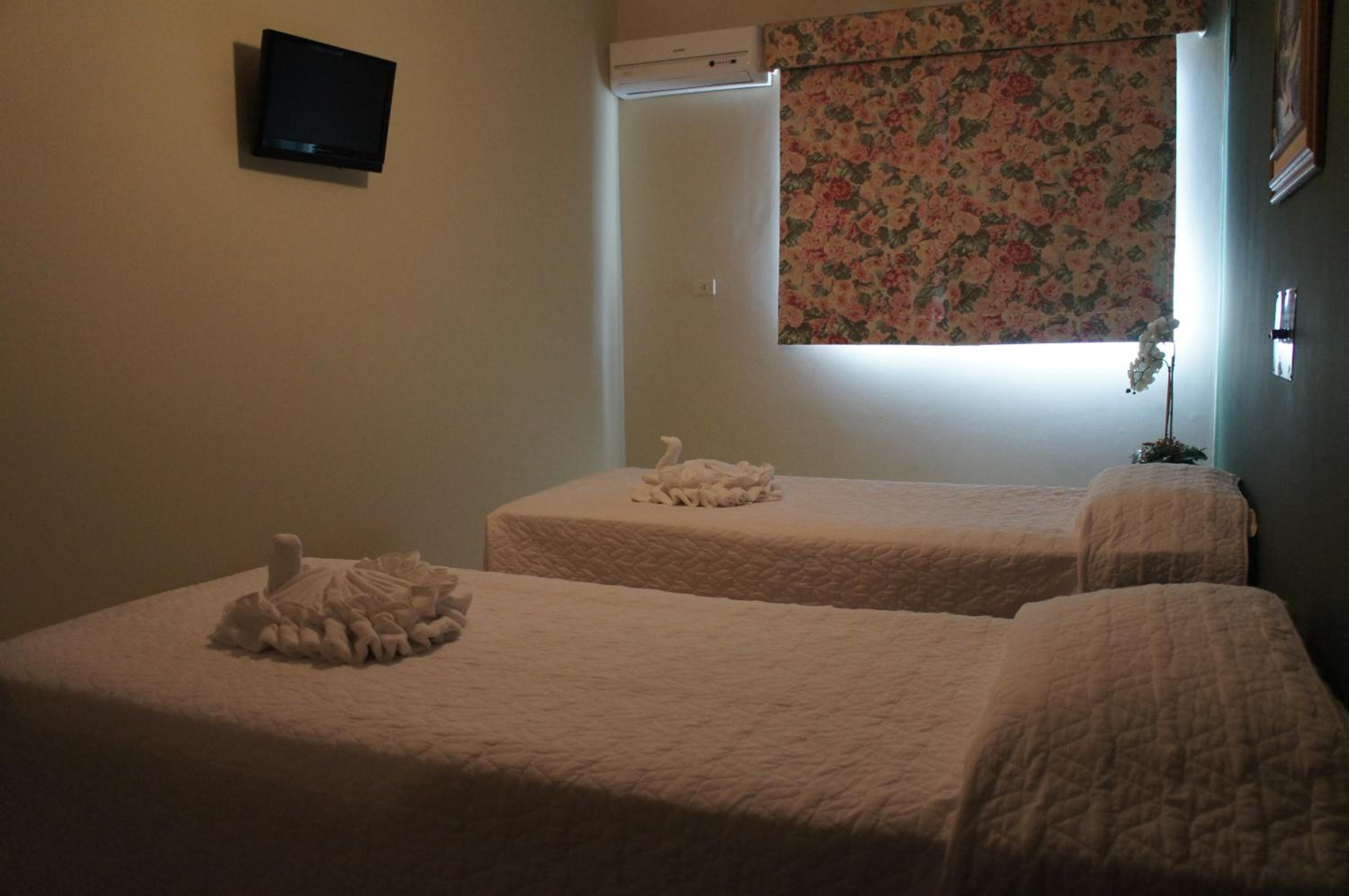 Quadruple Room - Photo 1